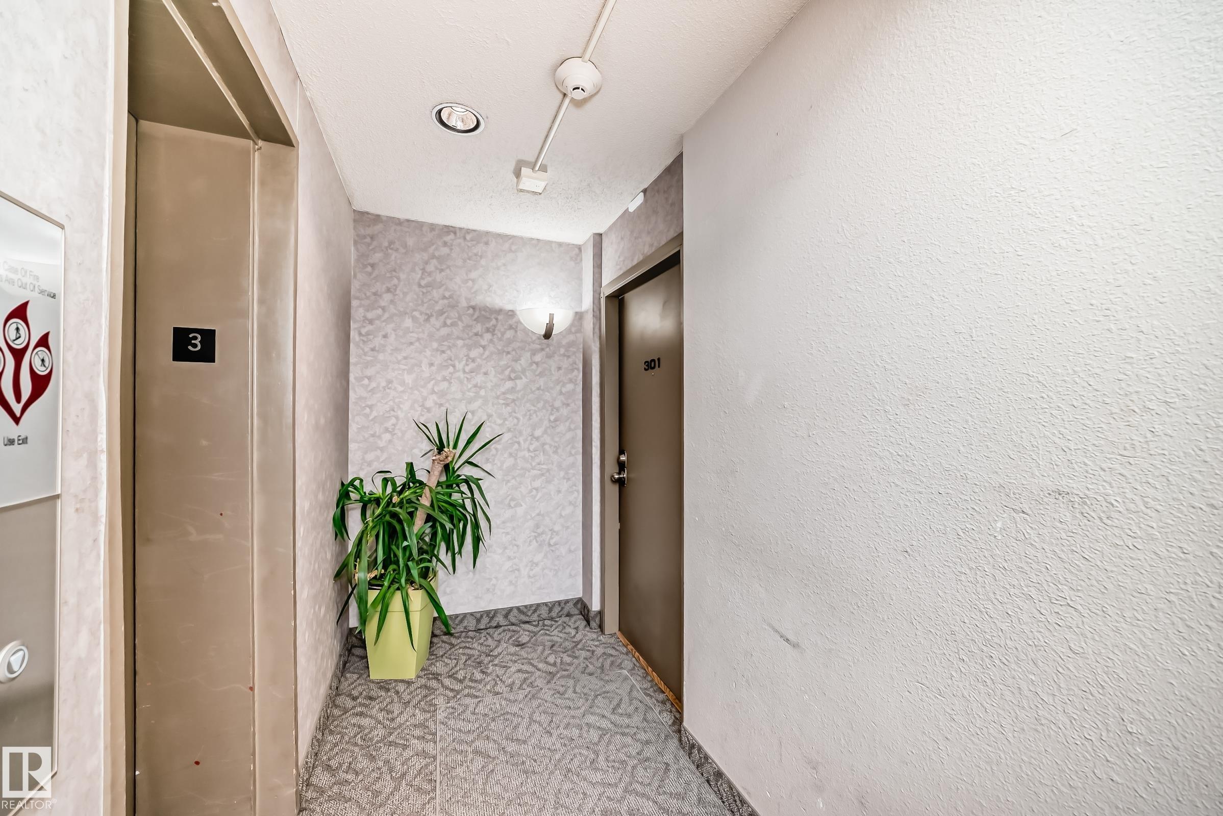 Photo 19 at 301 - 10148 118 Street NW, Wîhkwêntôwin, Edmonton