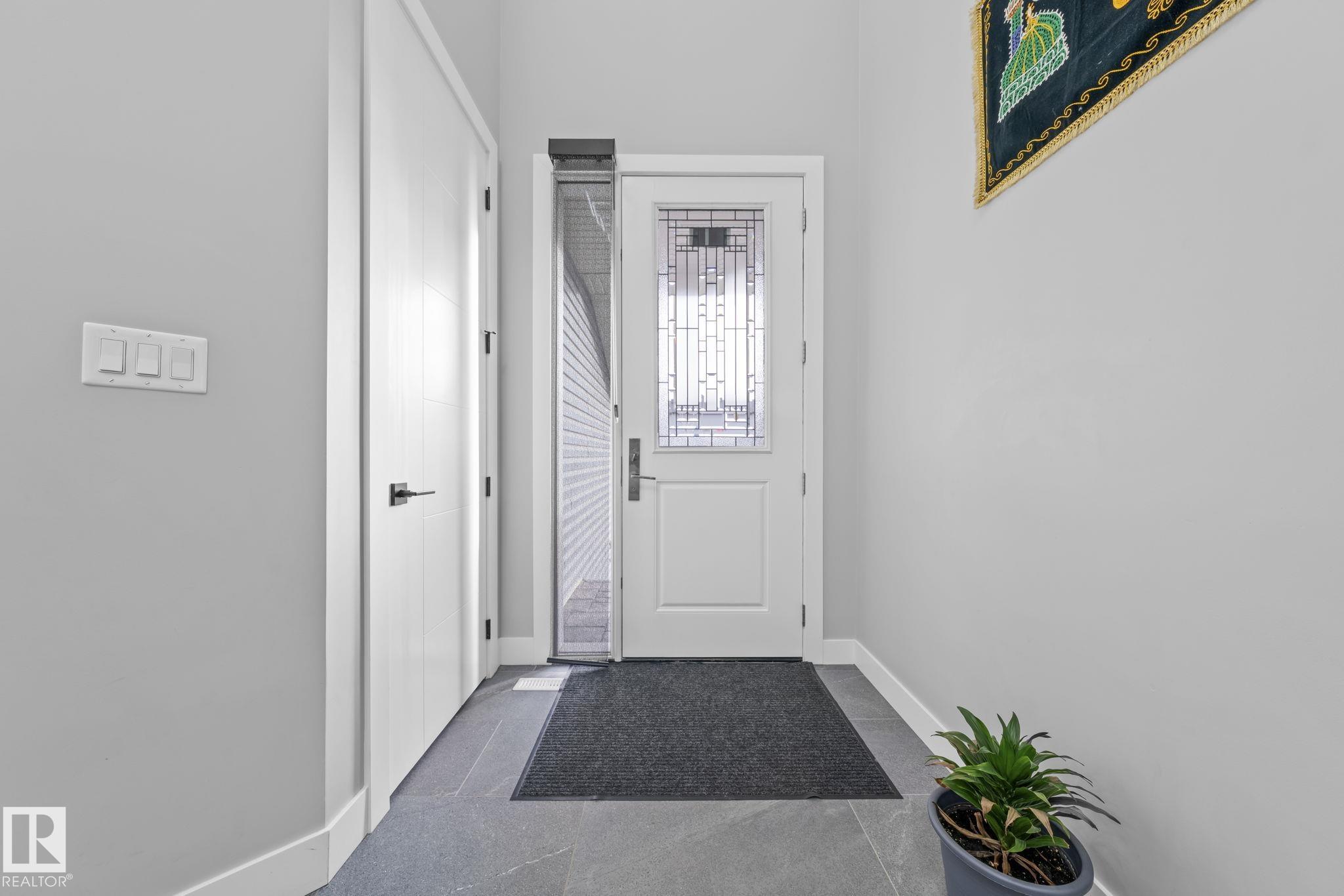 Photo 4 at 20920 128 Avenue NW, Trumpeter Area, Edmonton