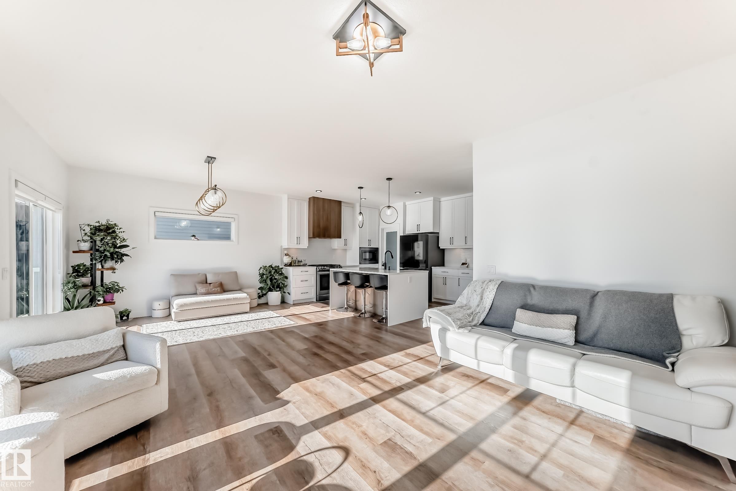 Photo 15 at 3255 Chernowski Way SW, Chappelle Area, Edmonton