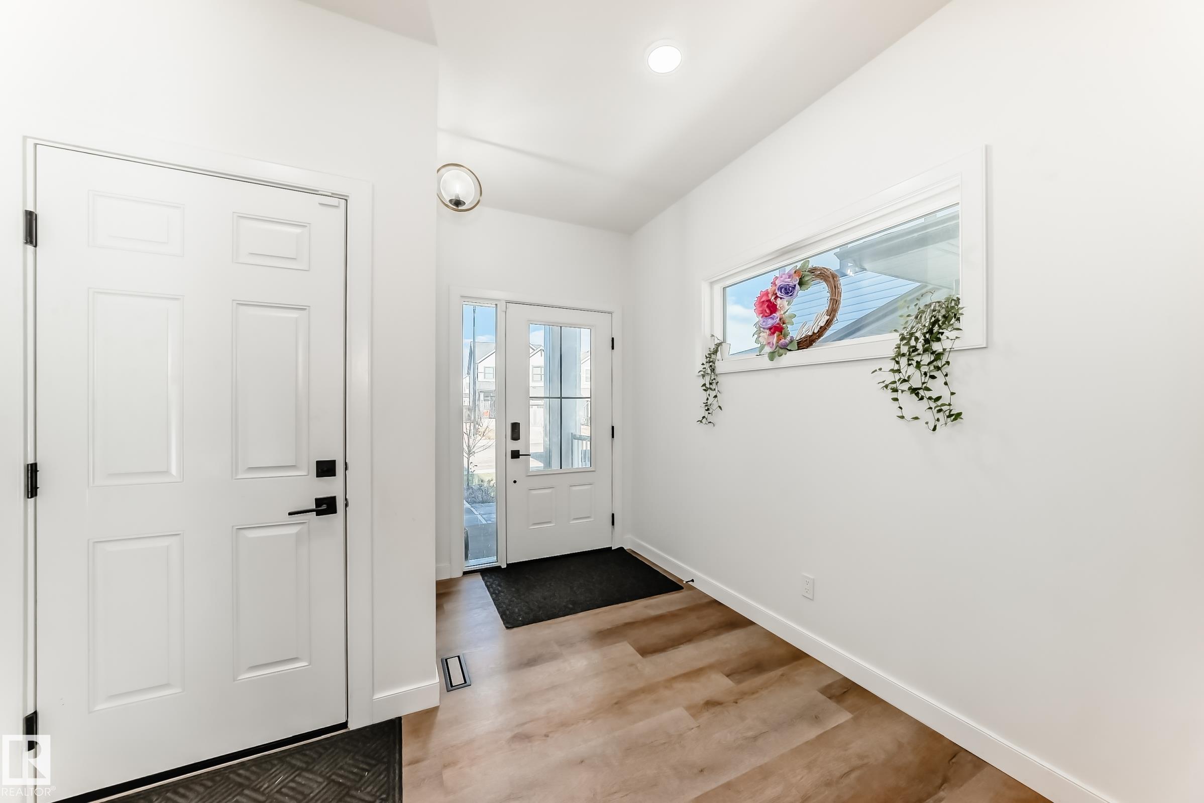 Photo 4 at 3255 Chernowski Way SW, Chappelle Area, Edmonton