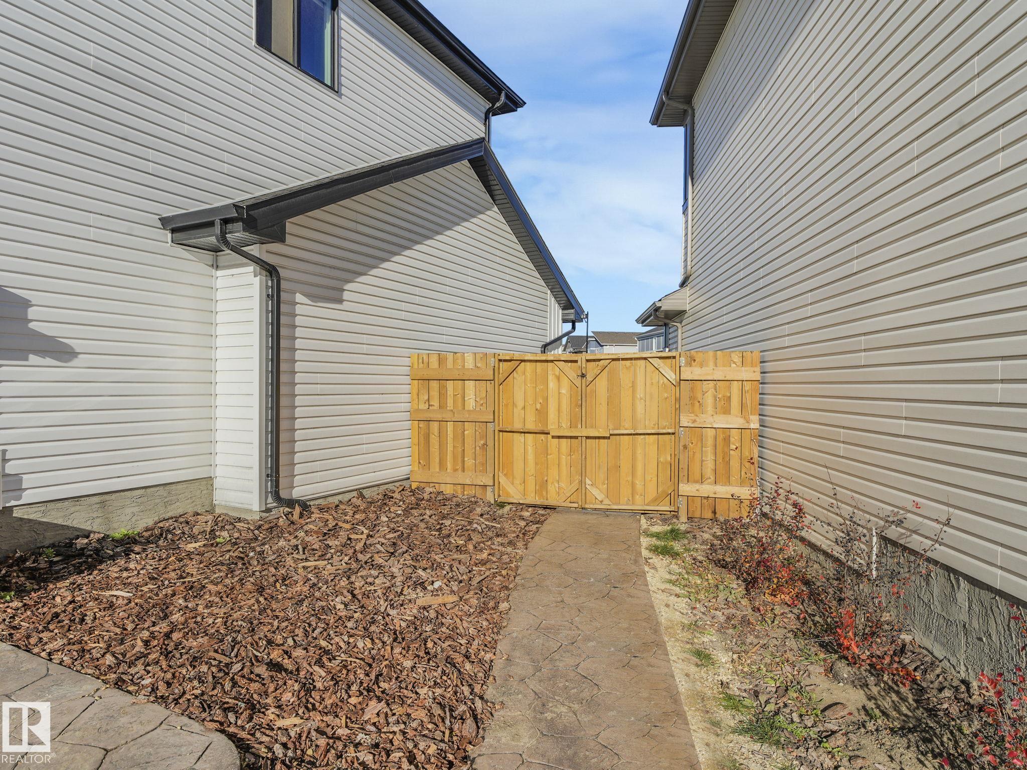 Photo 40 at 6613 62 Avenue, Dansereau Meadows, Beaumont