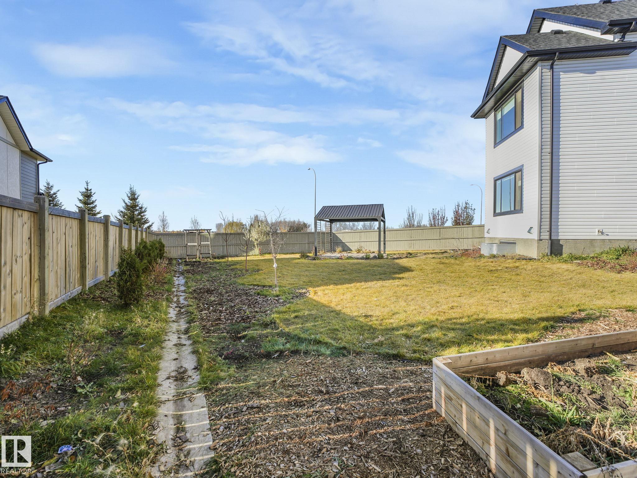 Photo 41 at 6613 62 Avenue, Dansereau Meadows, Beaumont