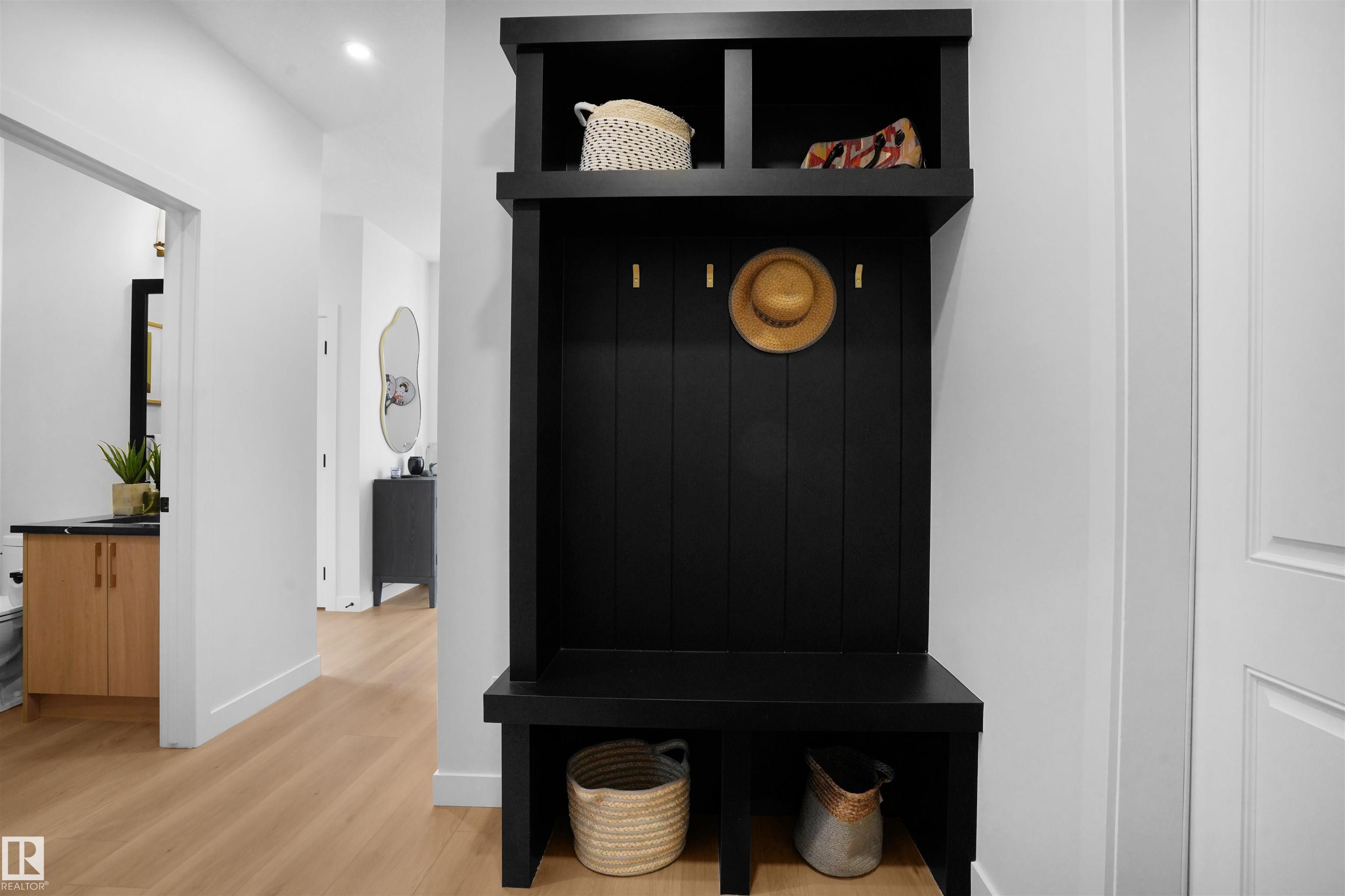 Photo 6 at 3327 Chernowsi Way SW, Chappelle Area, Edmonton