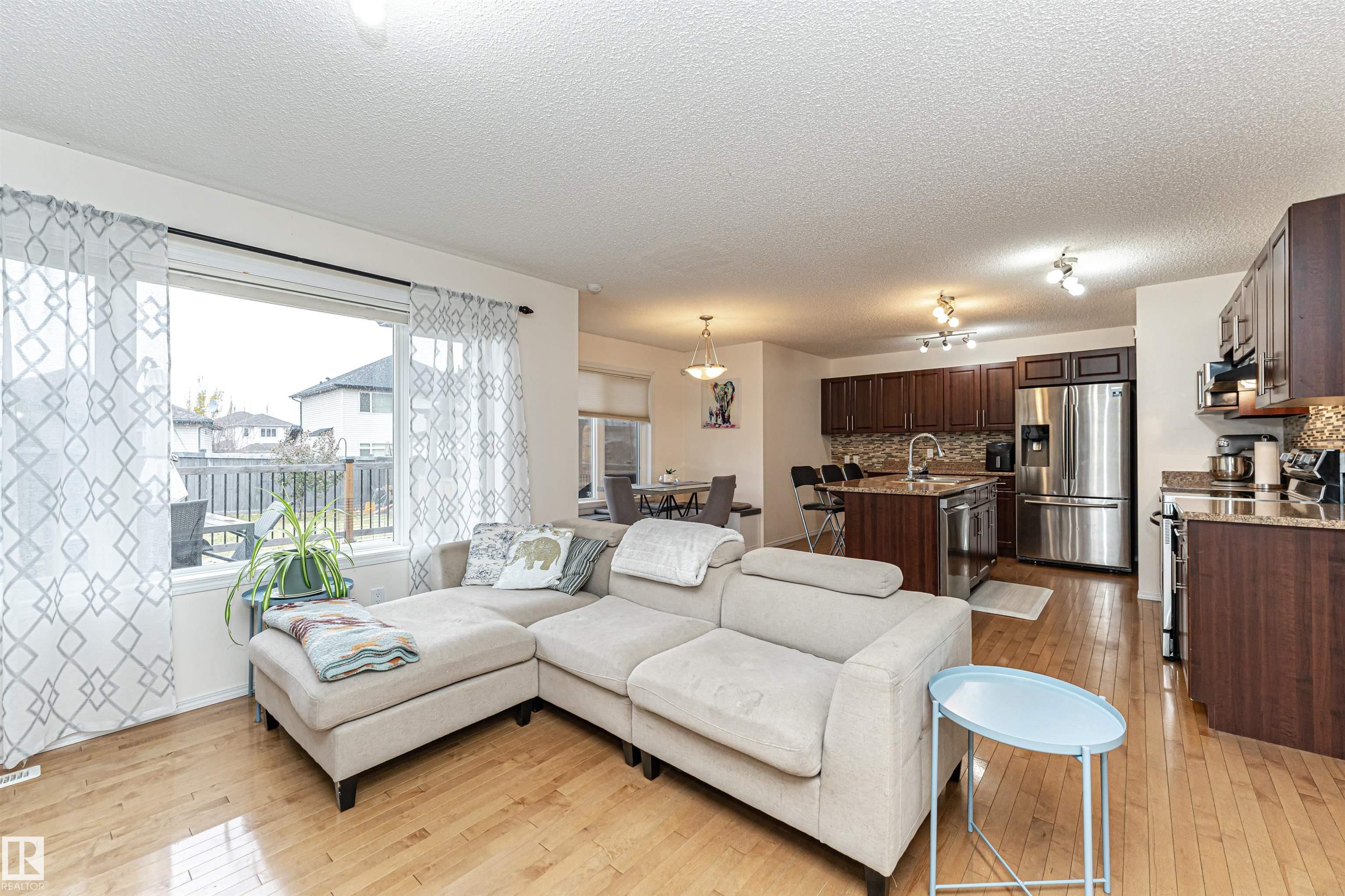 Photo 11 at 38 Rue Bouchard, Coloniale Estates, Beaumont