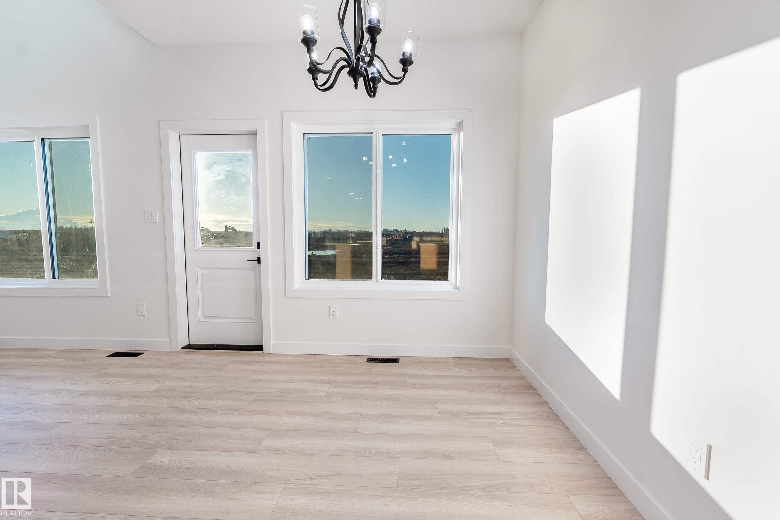 Photo 23 at 2032 210 Street NW, Stillwater, Edmonton