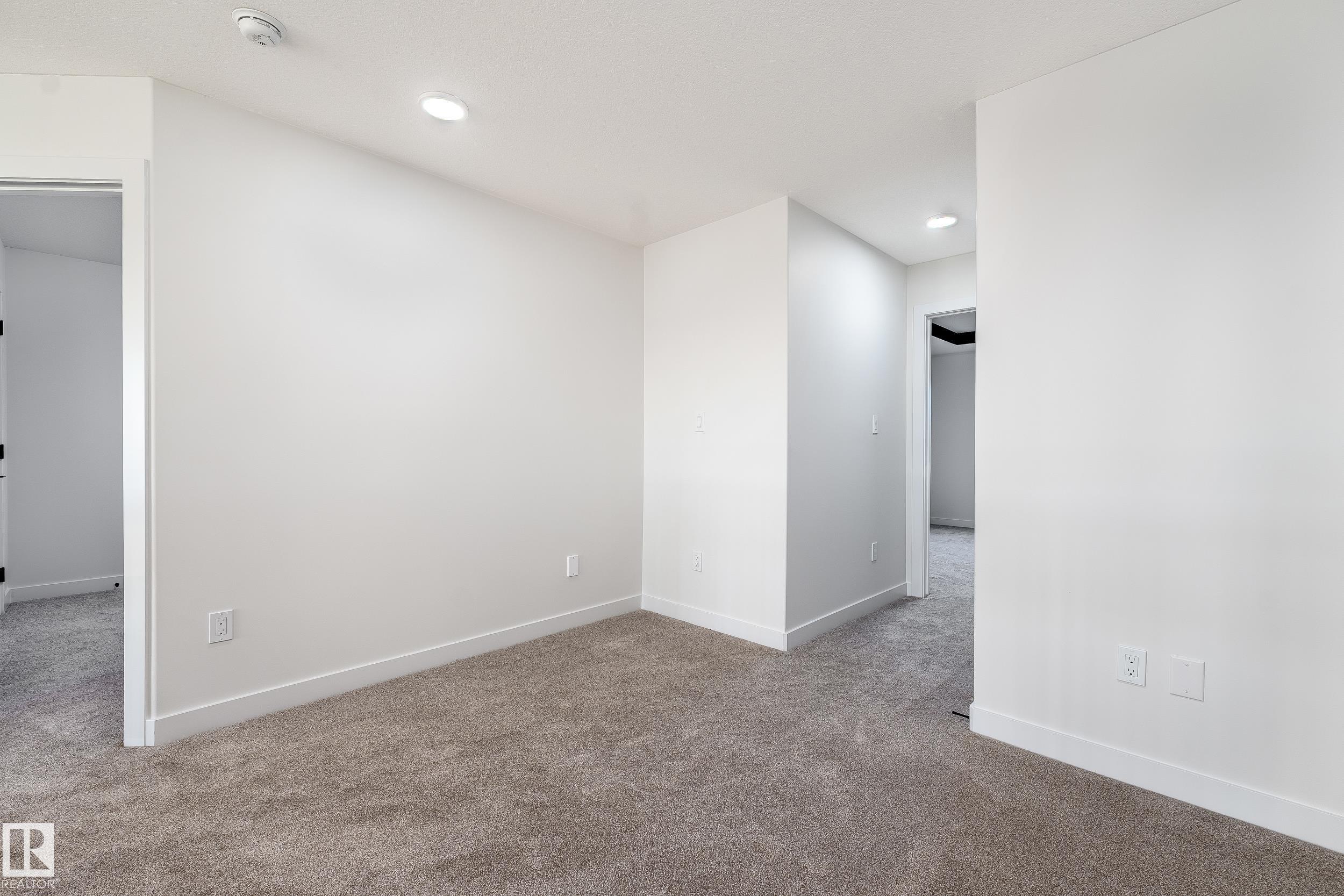 Photo 26 at 2032 210 Street NW, Stillwater, Edmonton