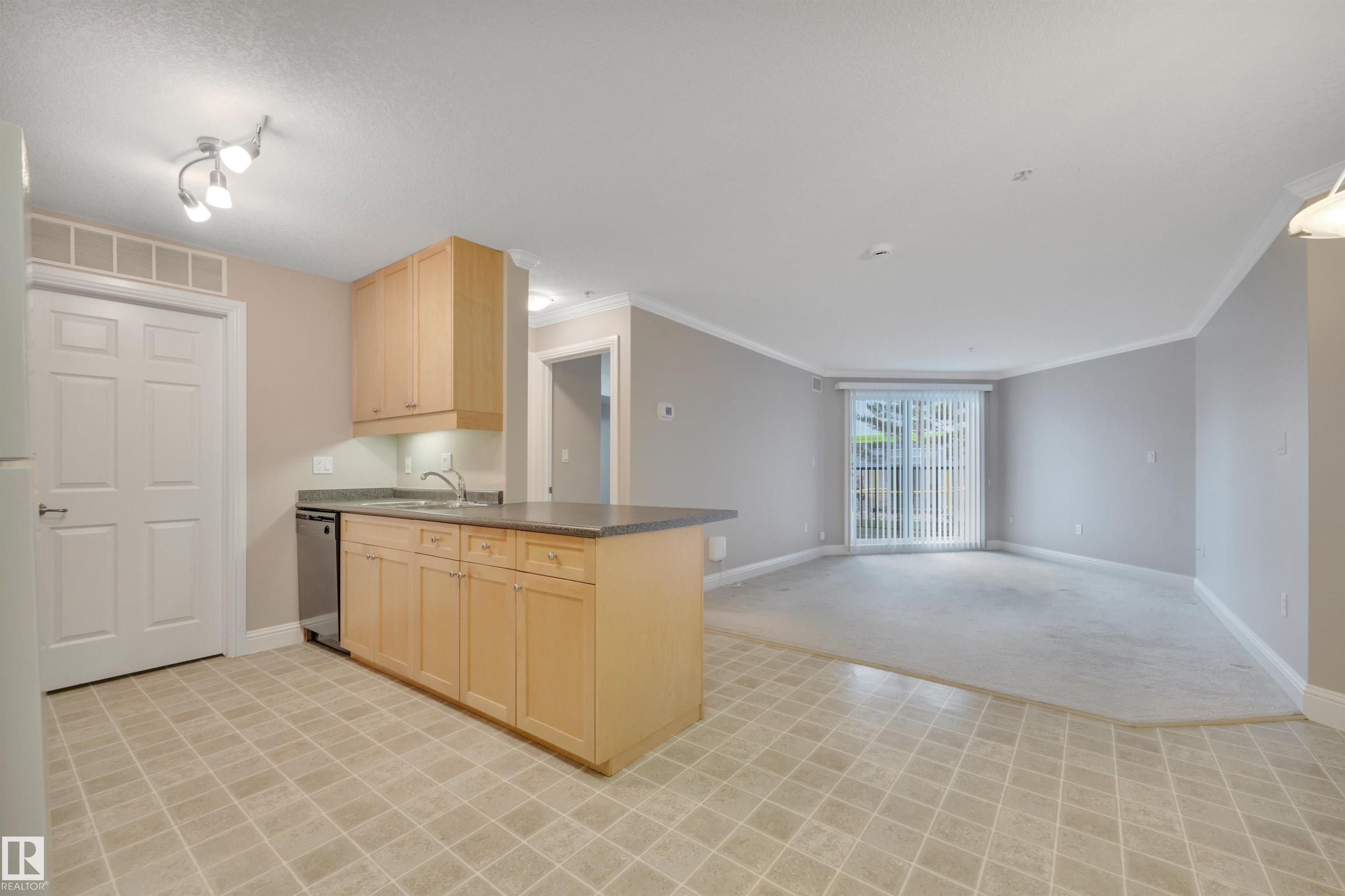 Photo 10 at 121 - 13005 140 Avenue NW, Pembina, Edmonton