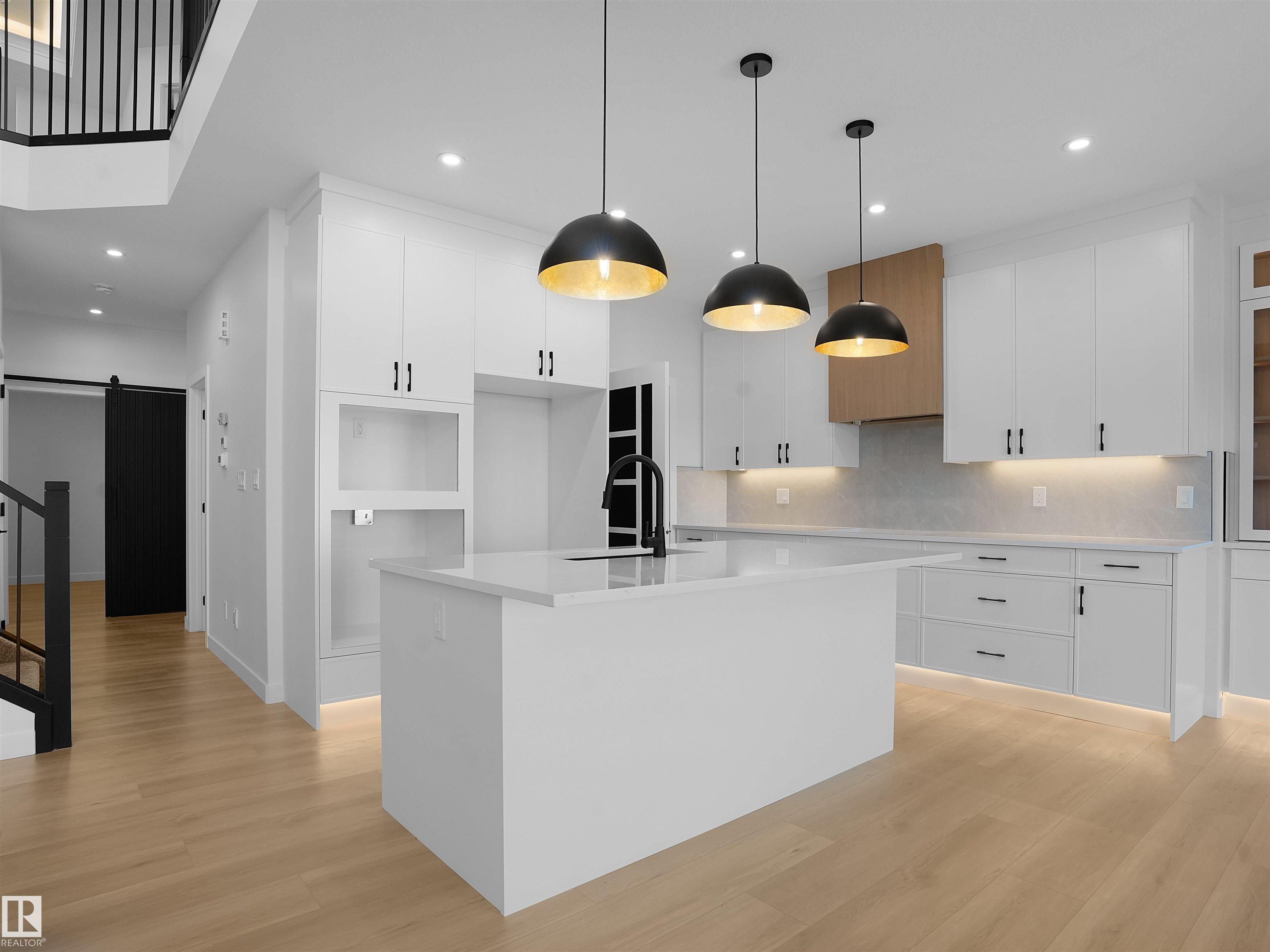 Photo 14 at 955 Elderberry Landing NW, Edgemont, Edmonton