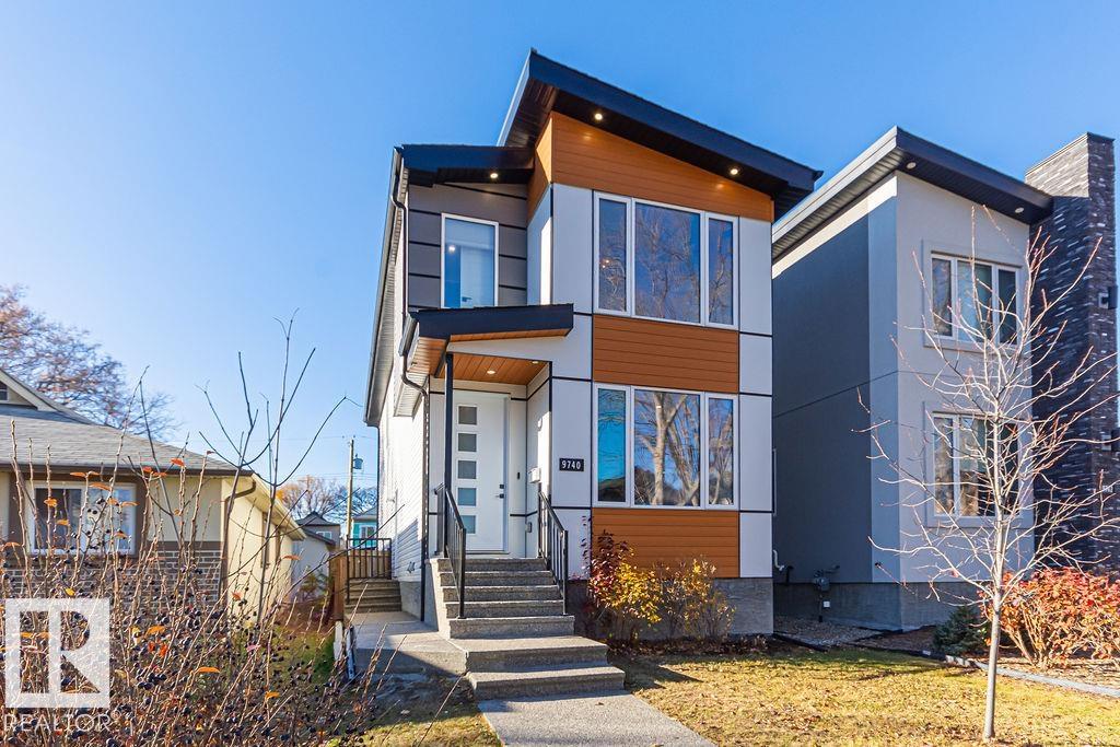 Photo 2 at 9740 152 Street NW, West Jasper Place, Edmonton