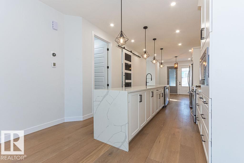 Photo 11 at 9740 152 Street NW, West Jasper Place, Edmonton