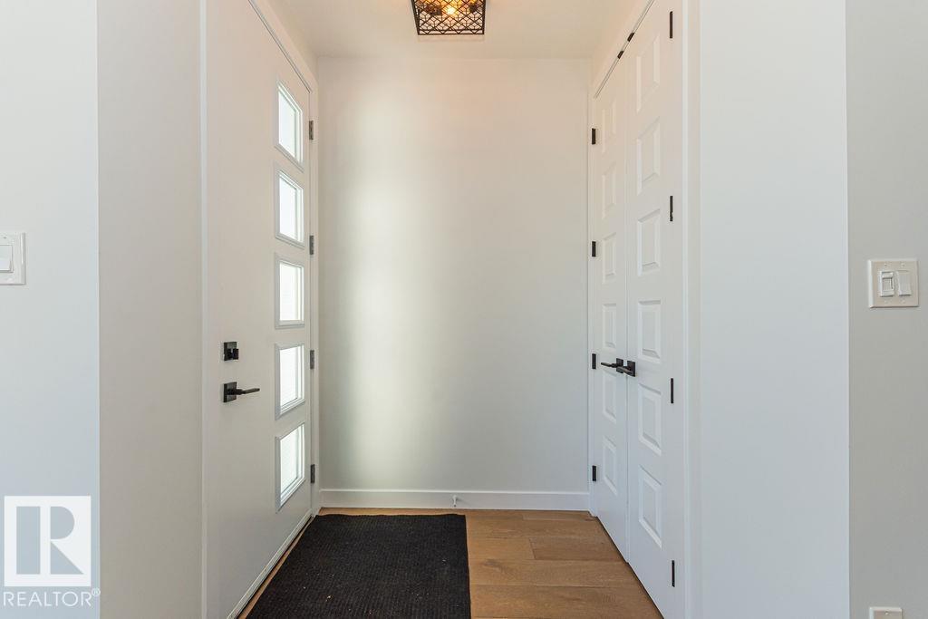 Photo 5 at 9740 152 Street NW, West Jasper Place, Edmonton