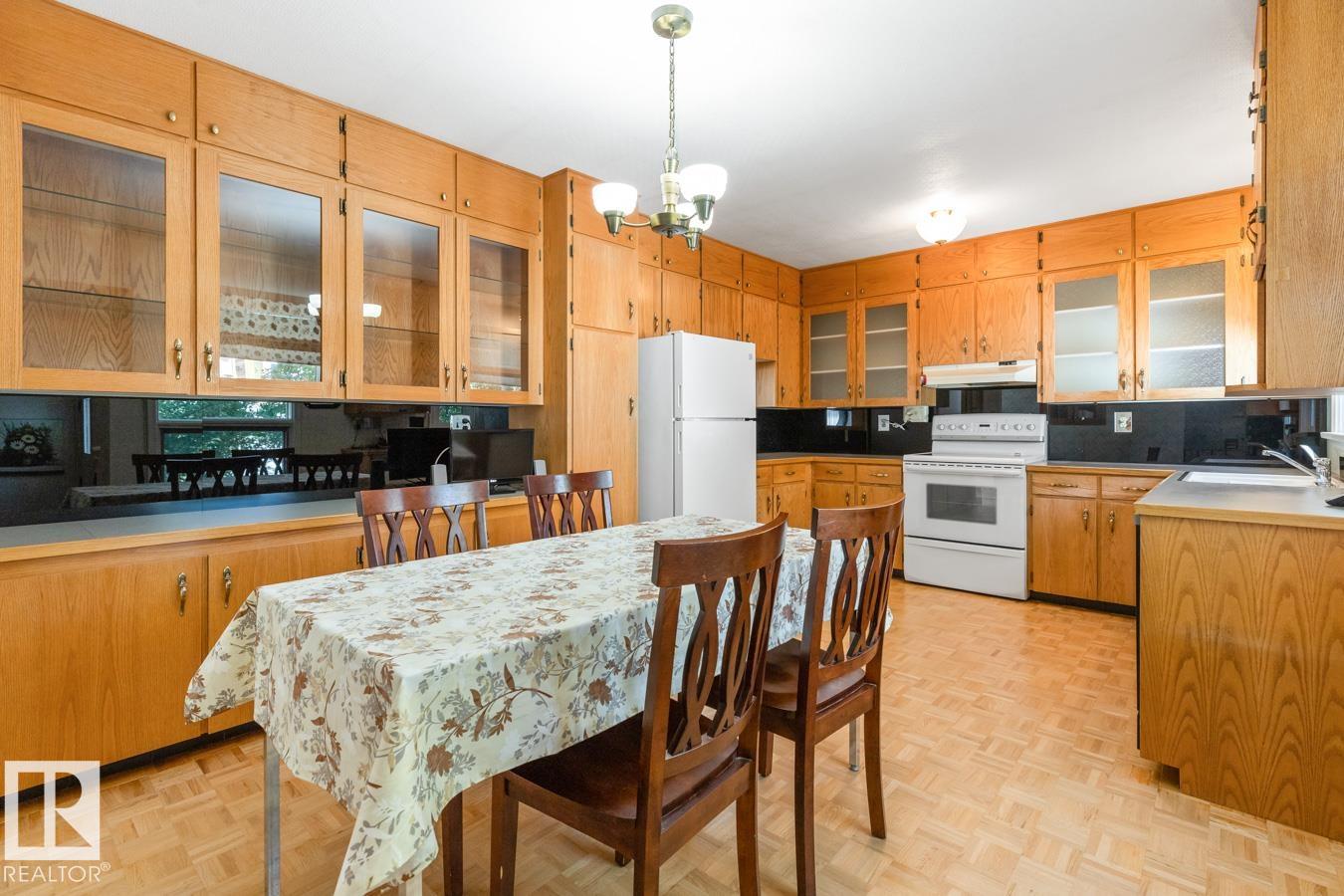 Photo 22 at 11028 131 Street NW, Westmount, Edmonton