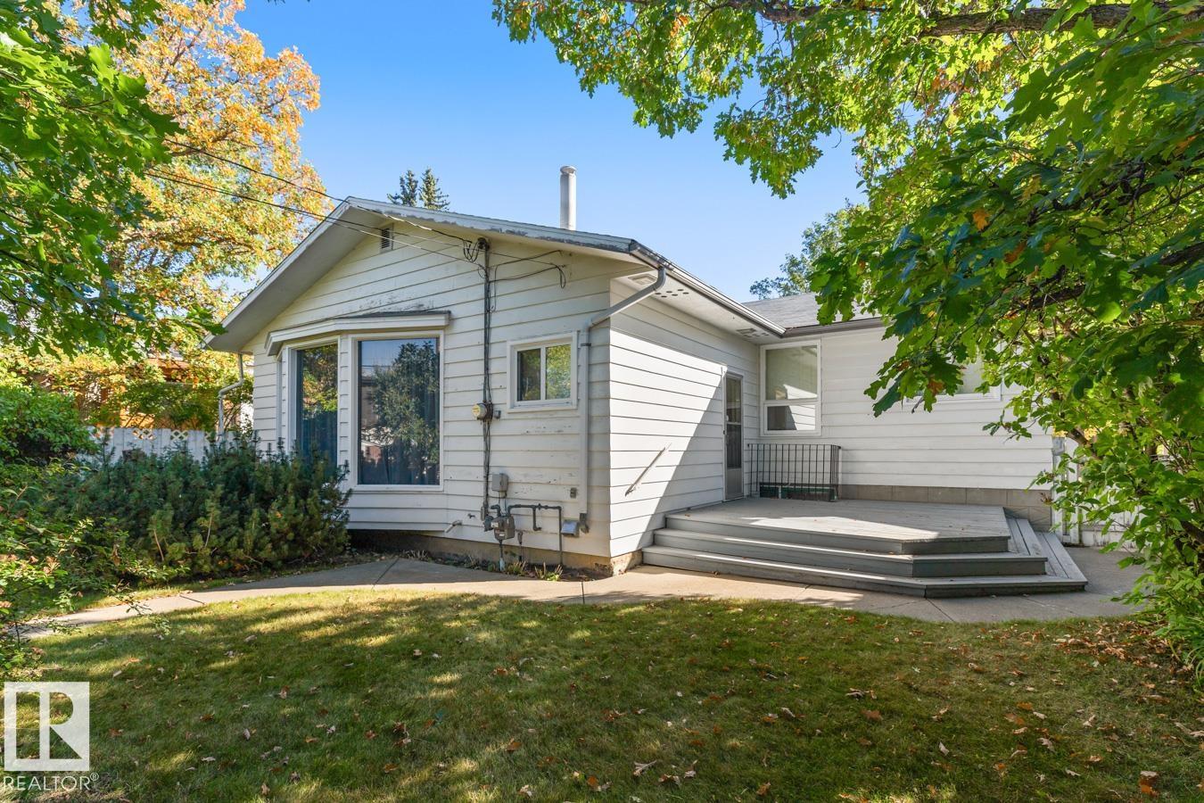 Photo 10 at 11028 131 Street NW, Westmount, Edmonton