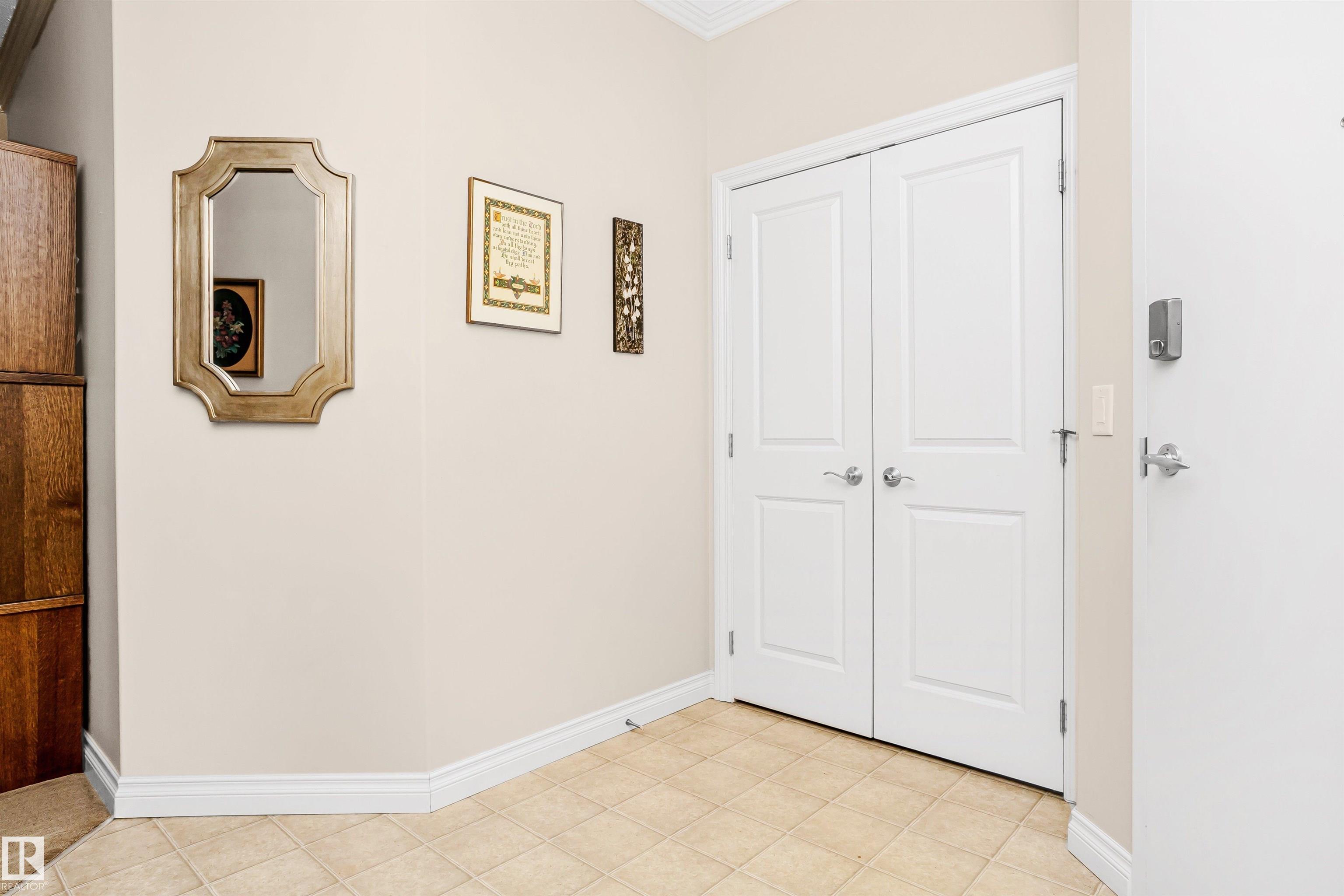 Photo 3 at 202 - 14205 96 Avenue NW, Crestwood, Edmonton