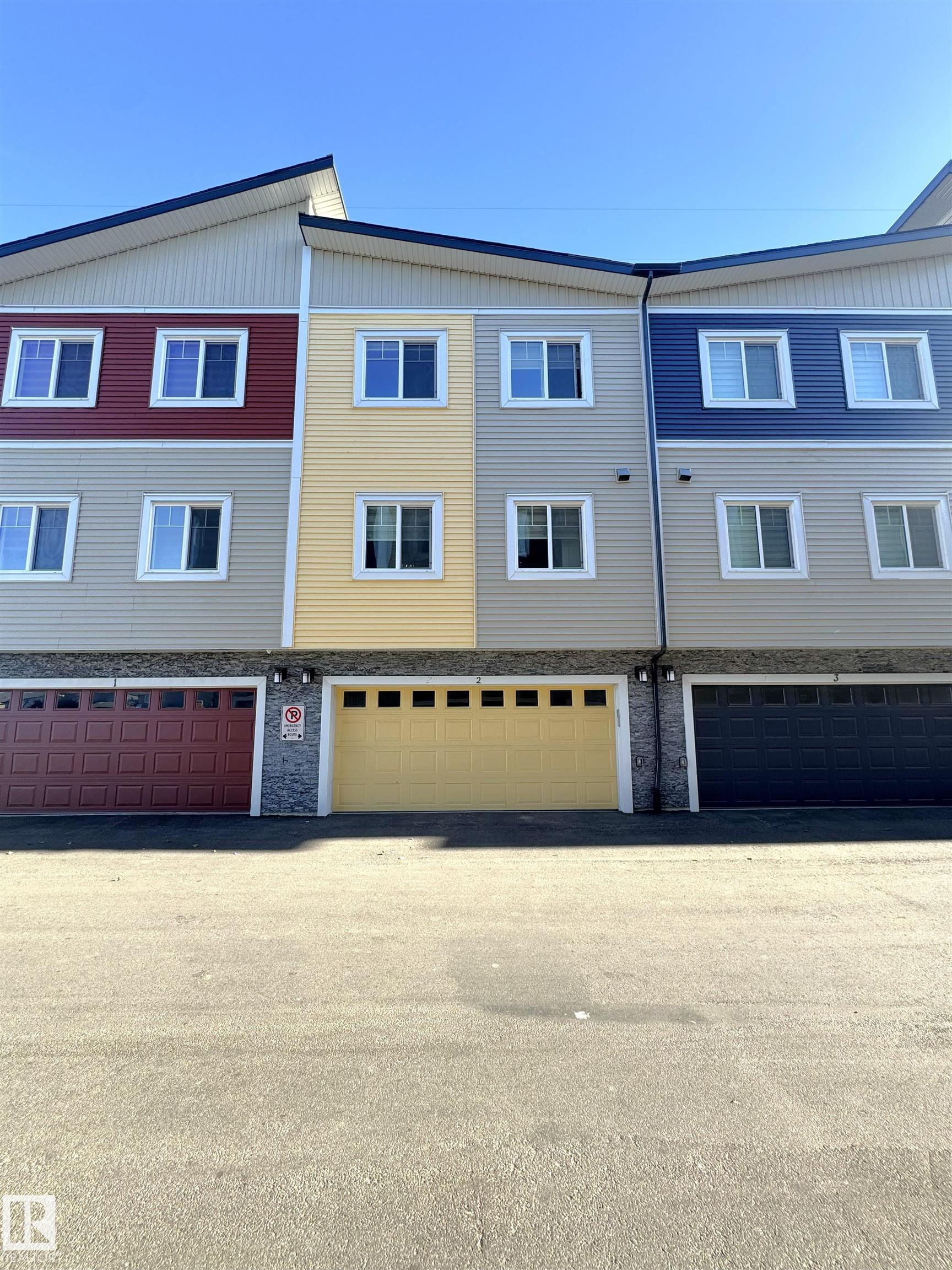 Photo 3 at 2 - 2803 14 Avenue NW, Laurel, Edmonton