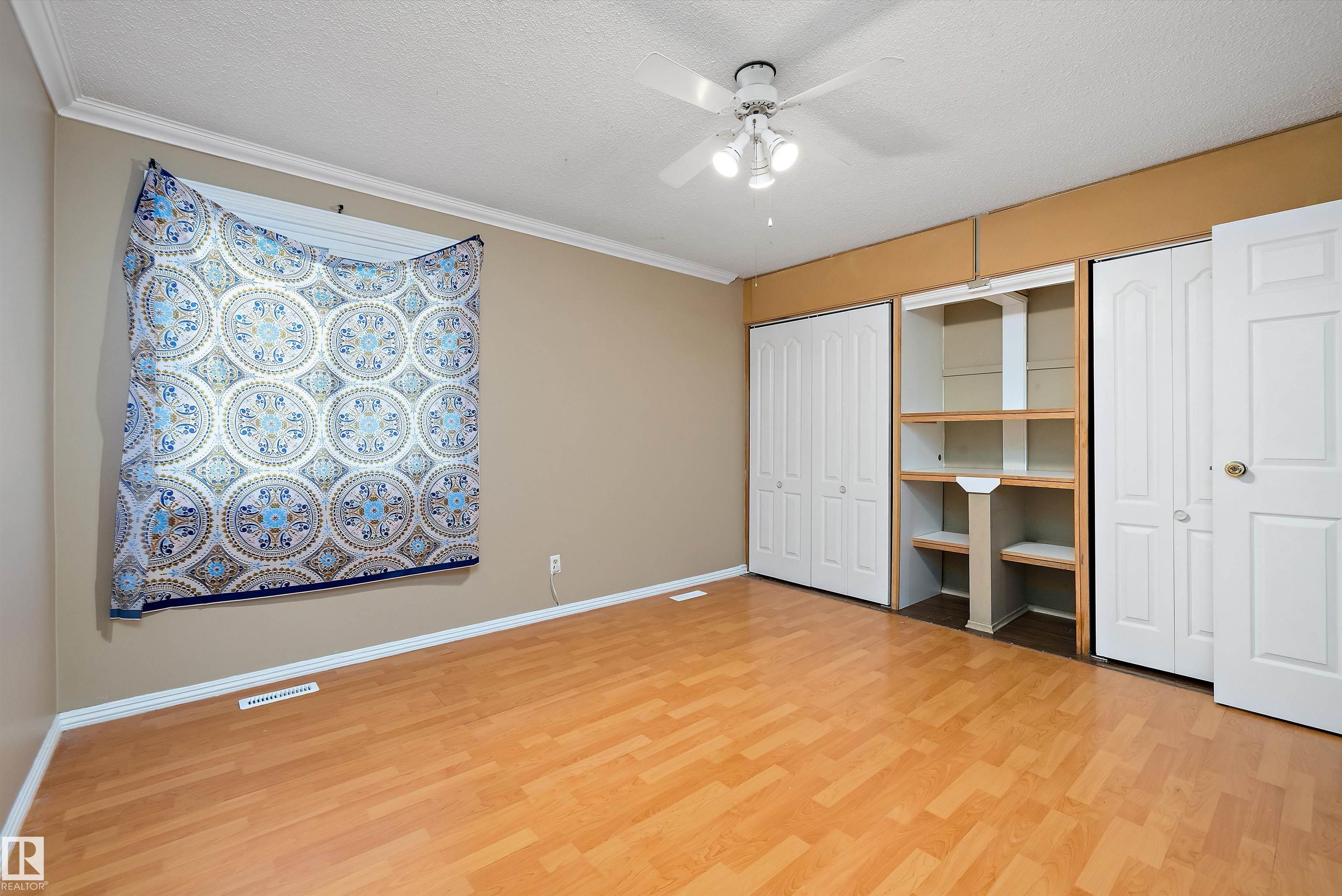 Photo 20 at 163 Abbottsfield Road NW, Abbottsfield, Edmonton