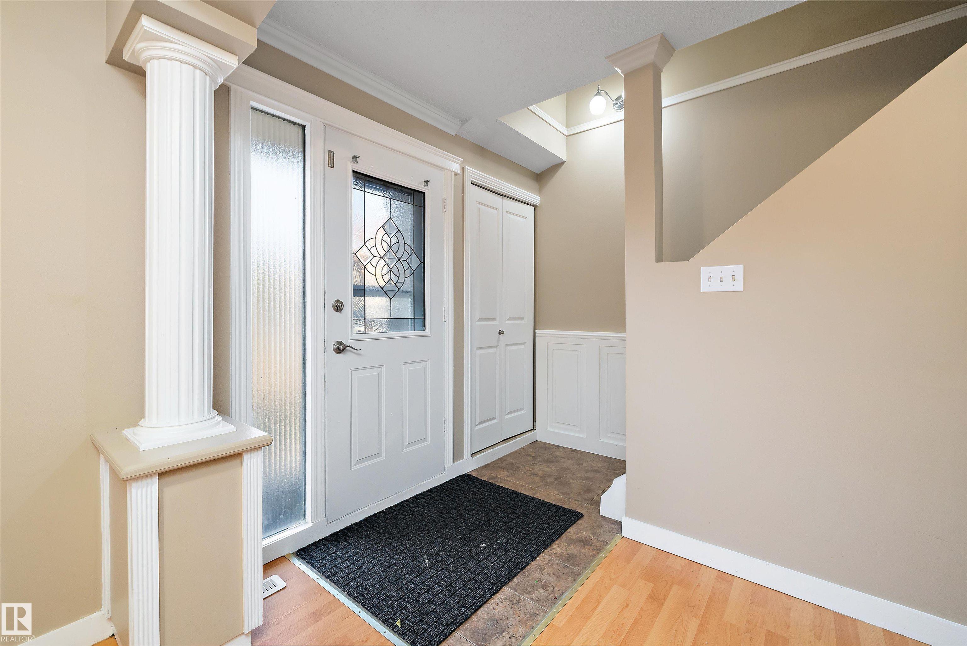 Photo 3 at 163 Abbottsfield Road NW, Abbottsfield, Edmonton