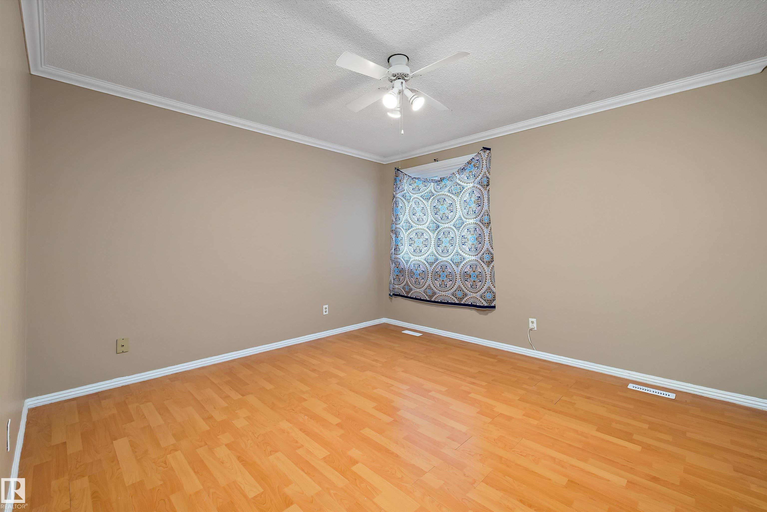 Photo 28 at 163 Abbottsfield Road NW, Abbottsfield, Edmonton