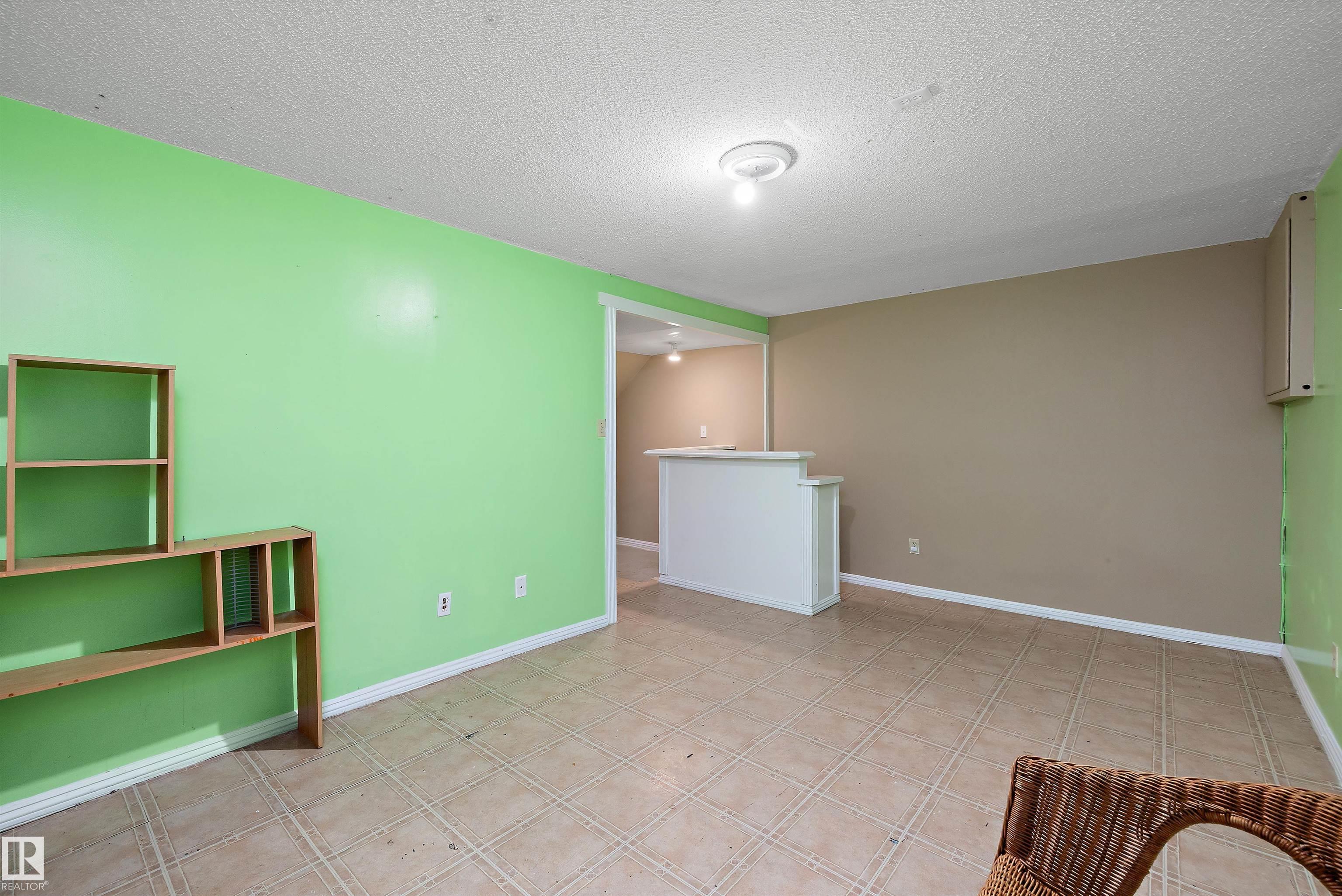 Photo 30 at 163 Abbottsfield Road NW, Abbottsfield, Edmonton