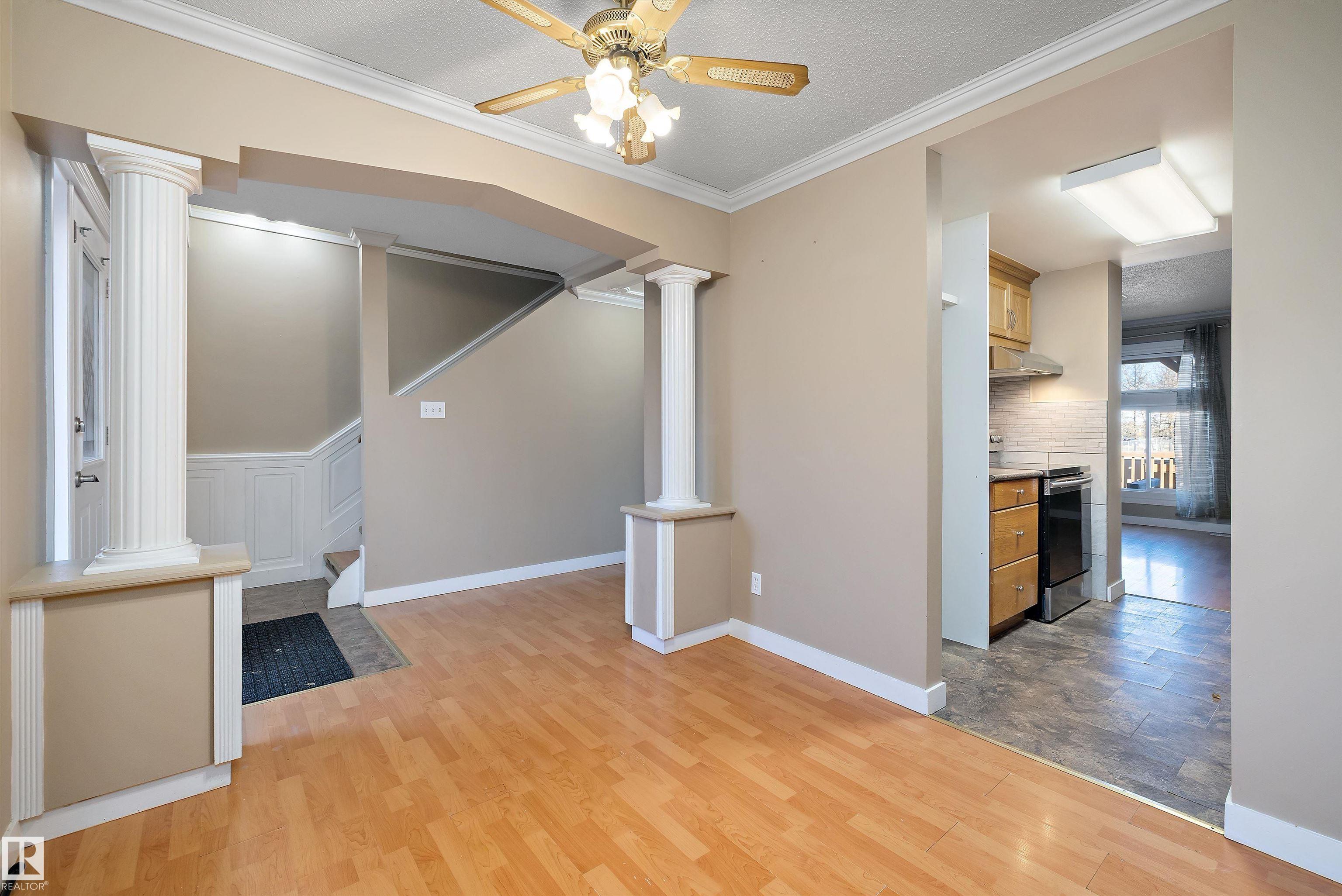 Photo 7 at 163 Abbottsfield Road NW, Abbottsfield, Edmonton