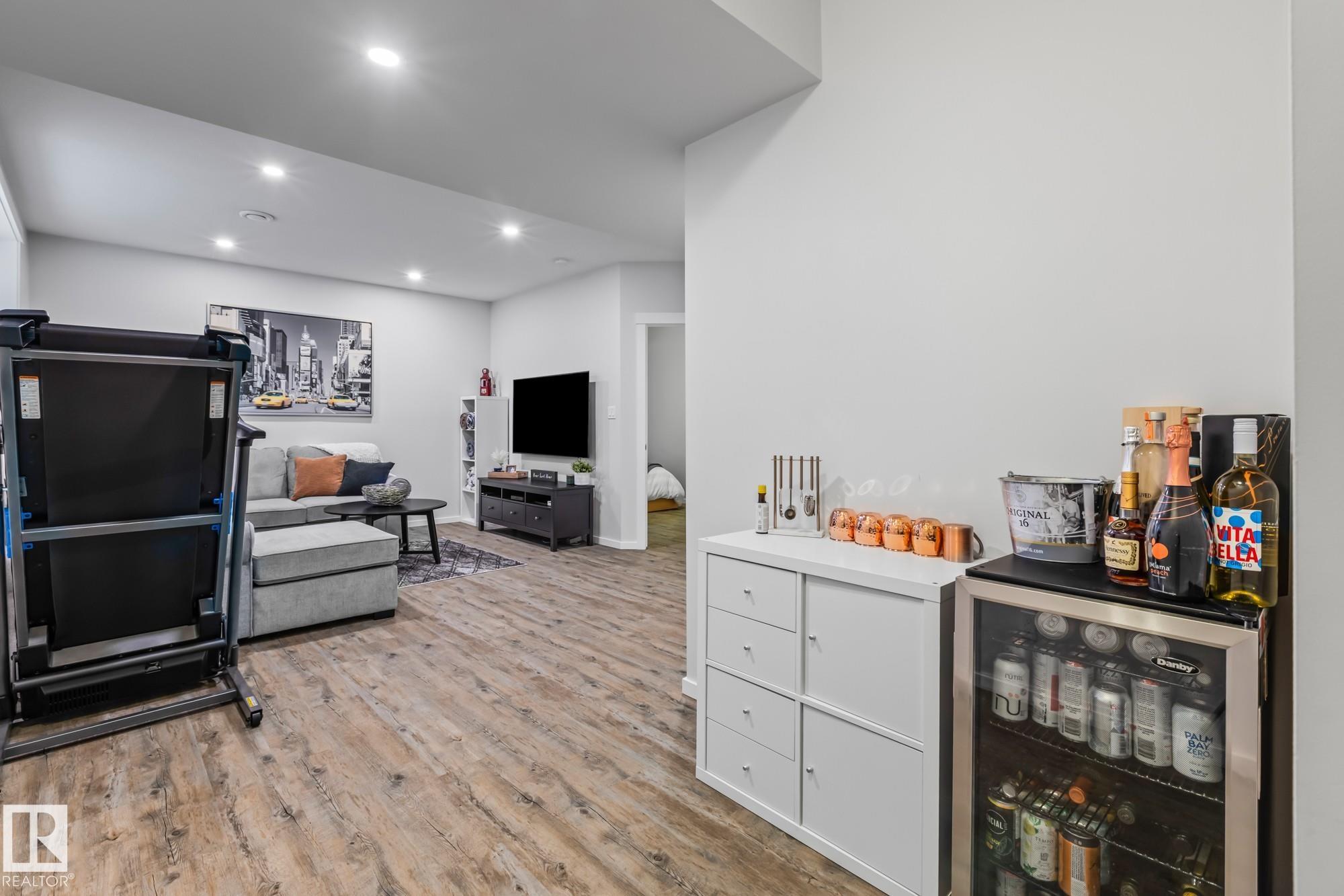 Photo 19 at 15 Roberge Close, Riverside, St. Albert