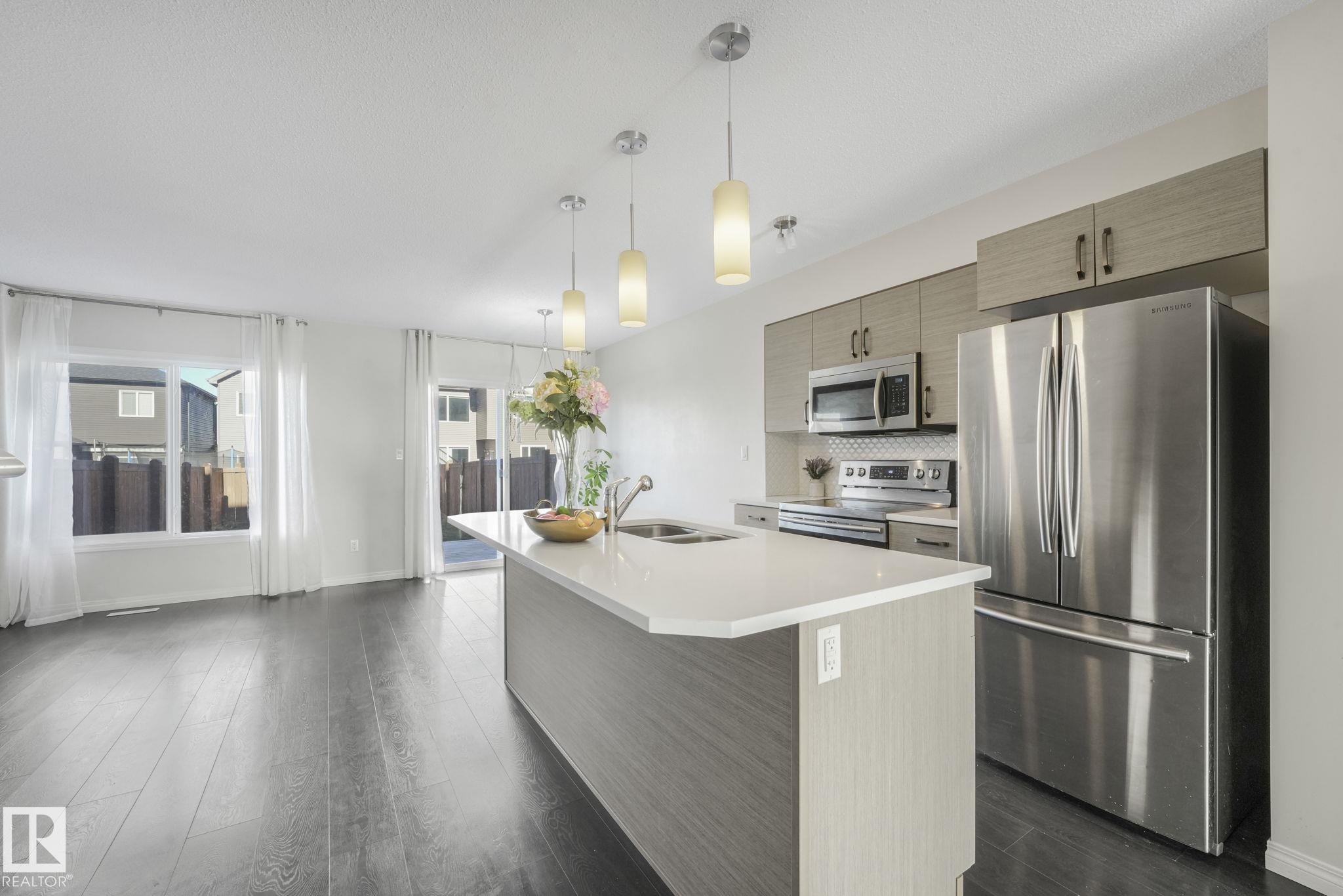 Photo 9 at 2082 Price Landing SW, Paisley, Edmonton