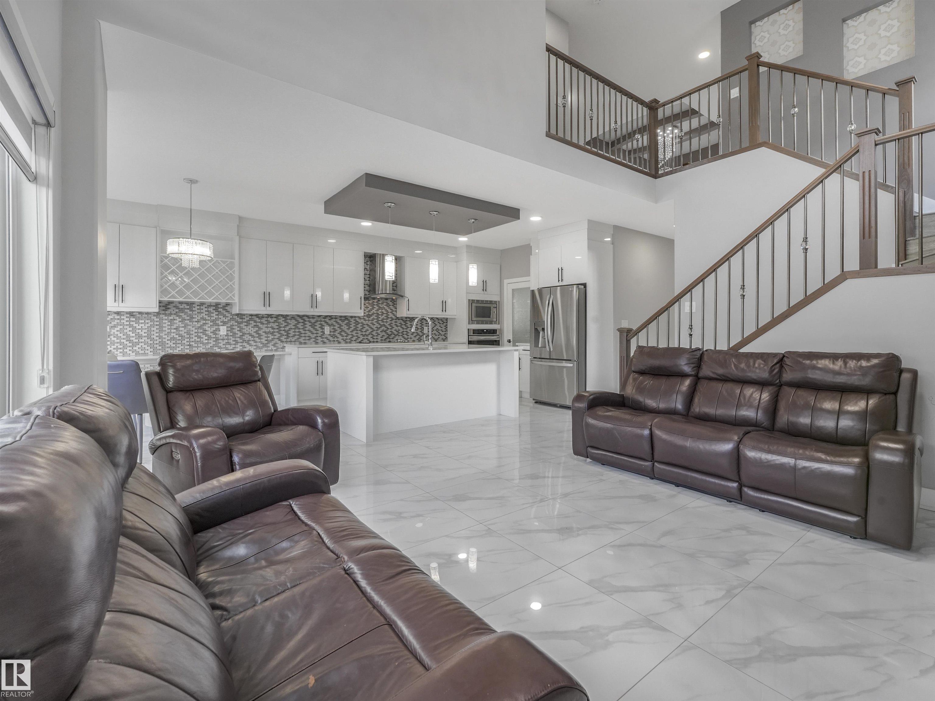 Photo 16 at 2412 14 Avenue NW, Laurel, Edmonton