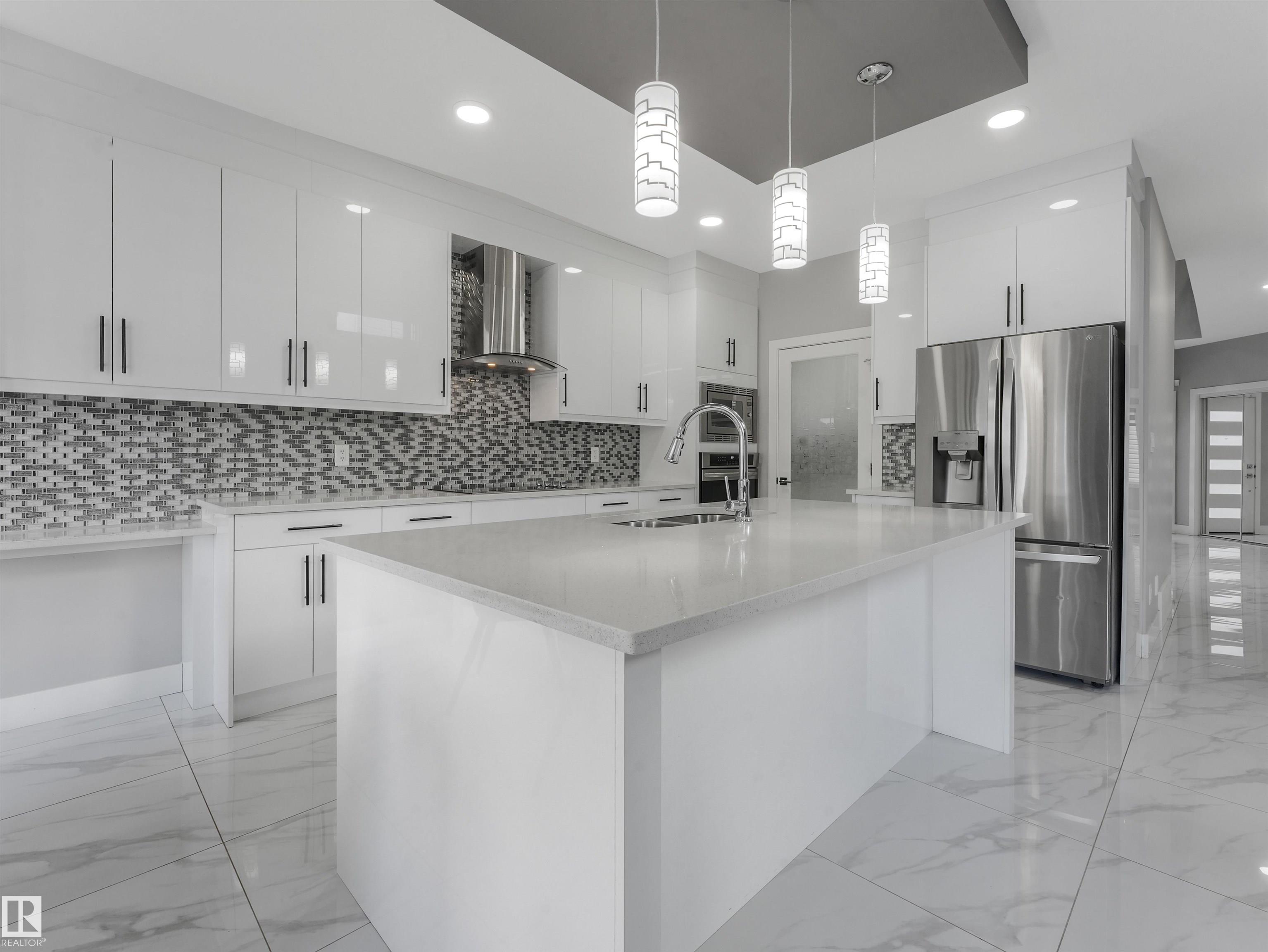 Photo 17 at 2412 14 Avenue NW, Laurel, Edmonton