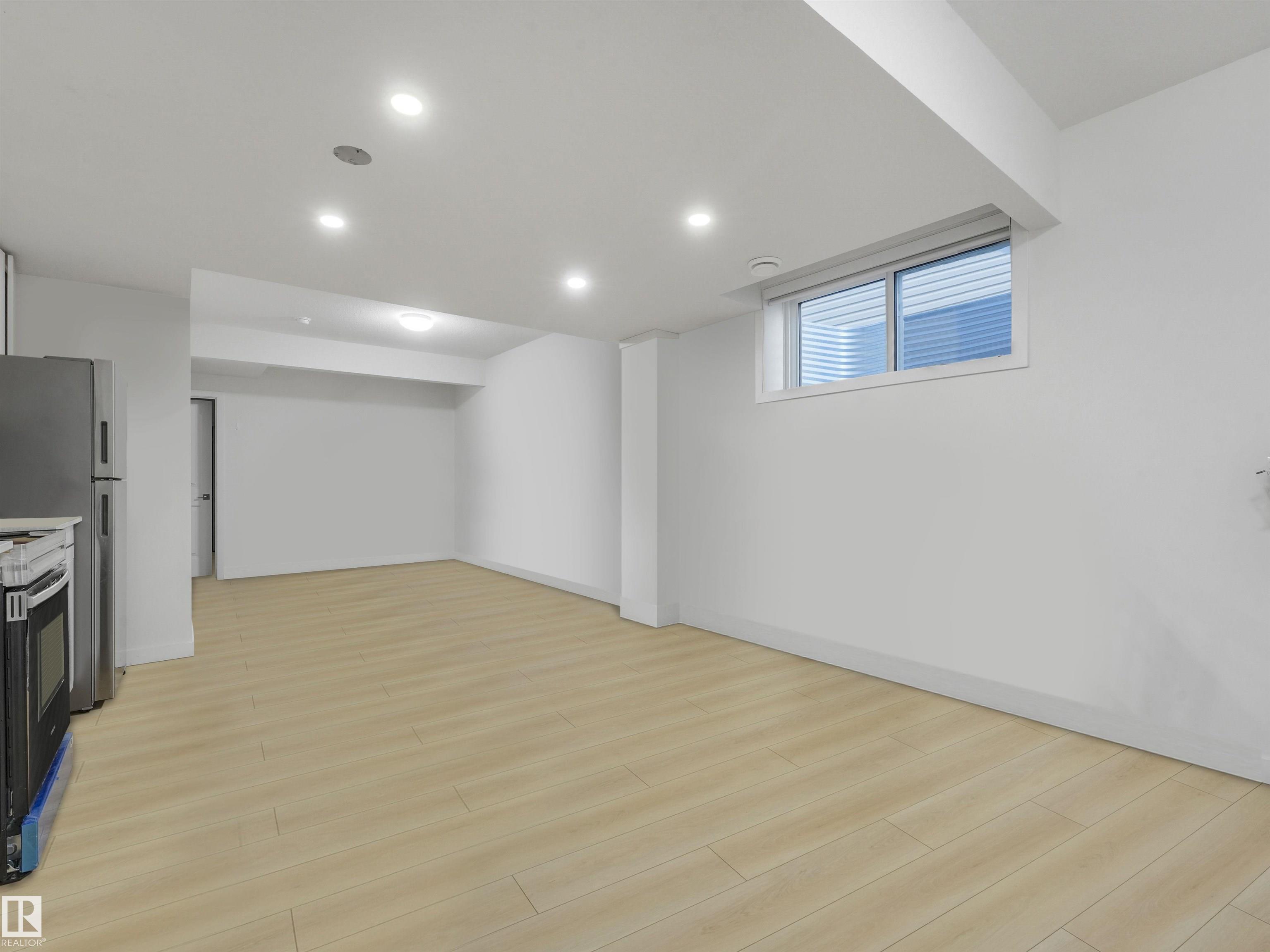 Photo 35 at 2412 14 Avenue NW, Laurel, Edmonton