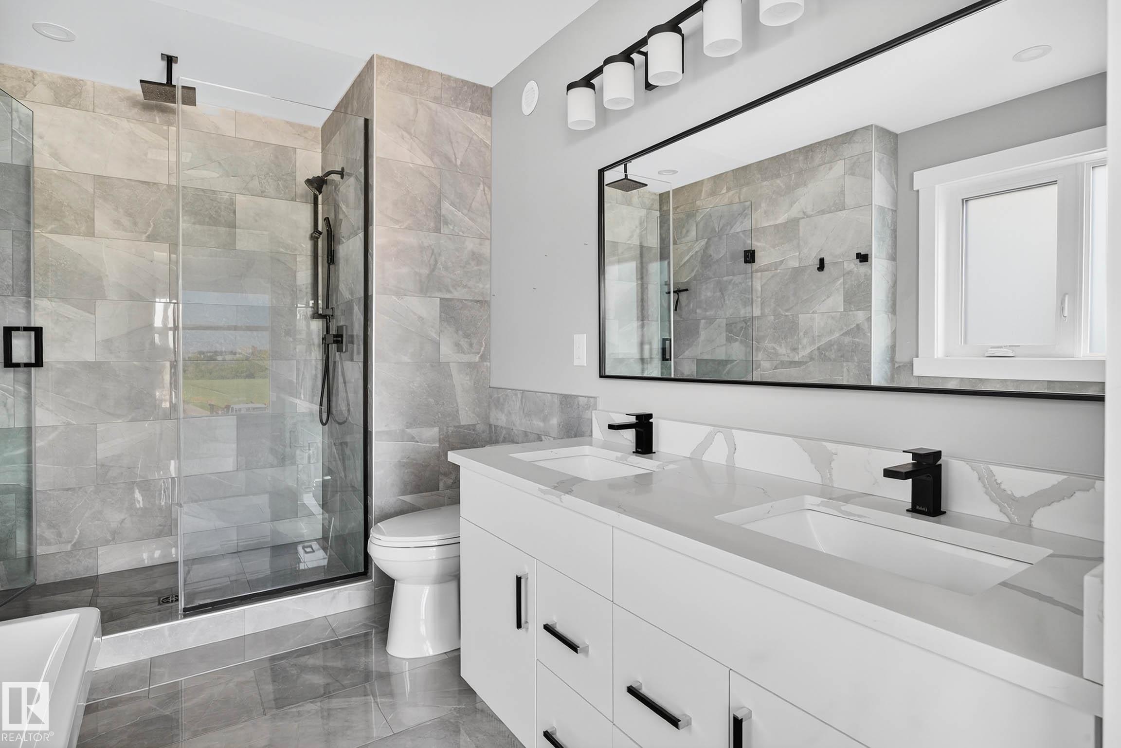 Photo 12 at 8805 Strathearn Drive NW, Strathearn, Edmonton