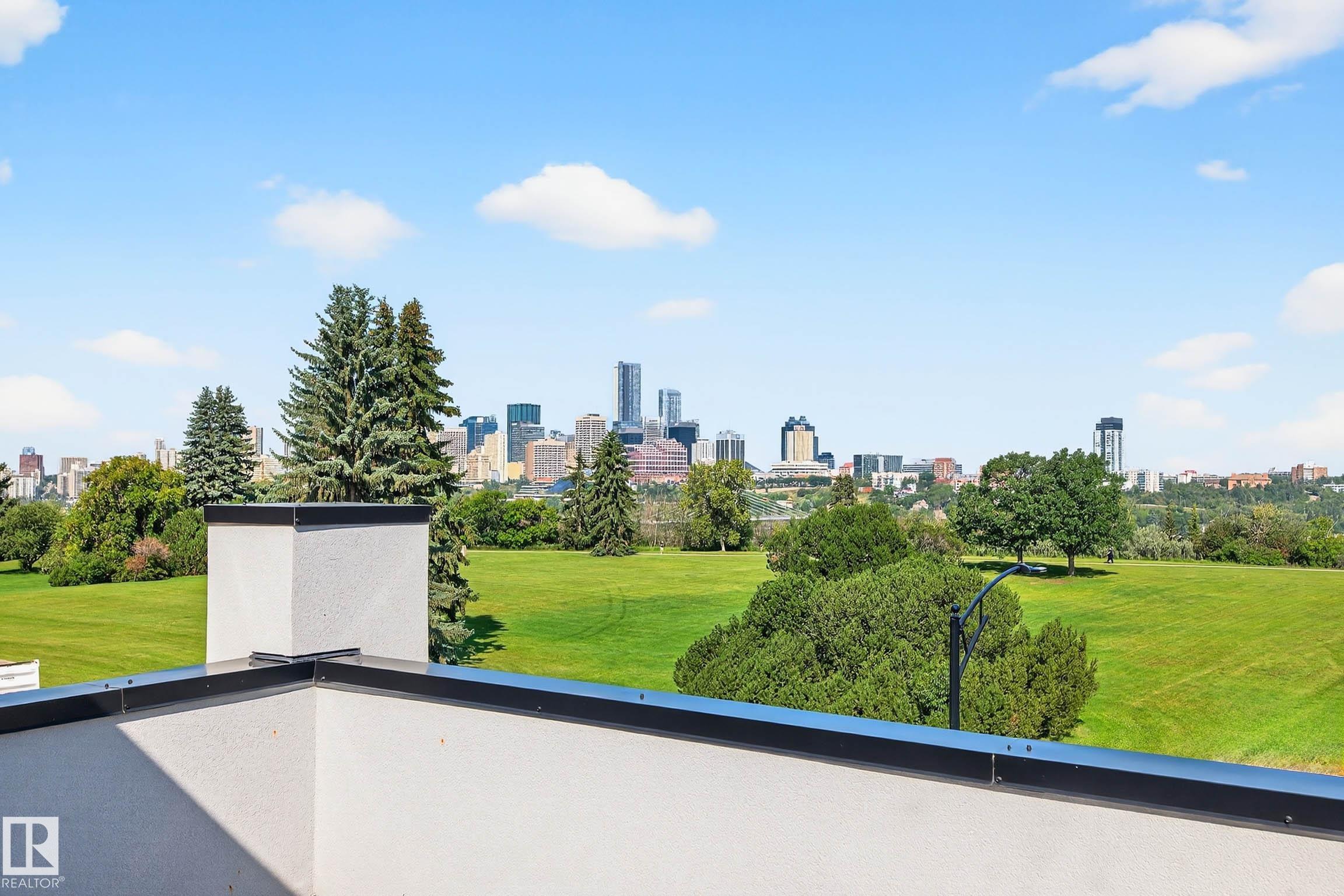 Photo 22 at 8805 Strathearn Drive NW, Strathearn, Edmonton