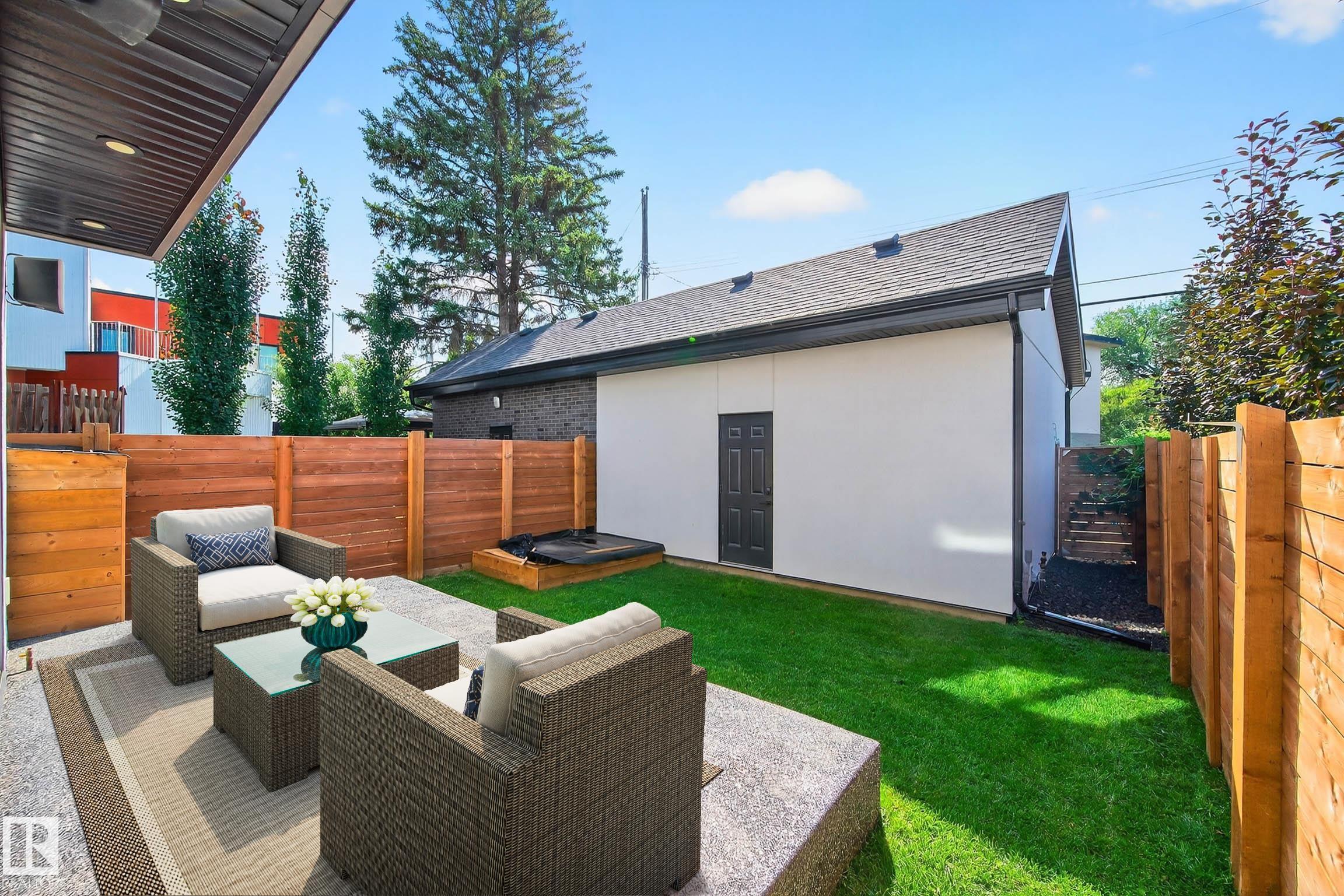 Photo 31 at 8805 Strathearn Drive NW, Strathearn, Edmonton