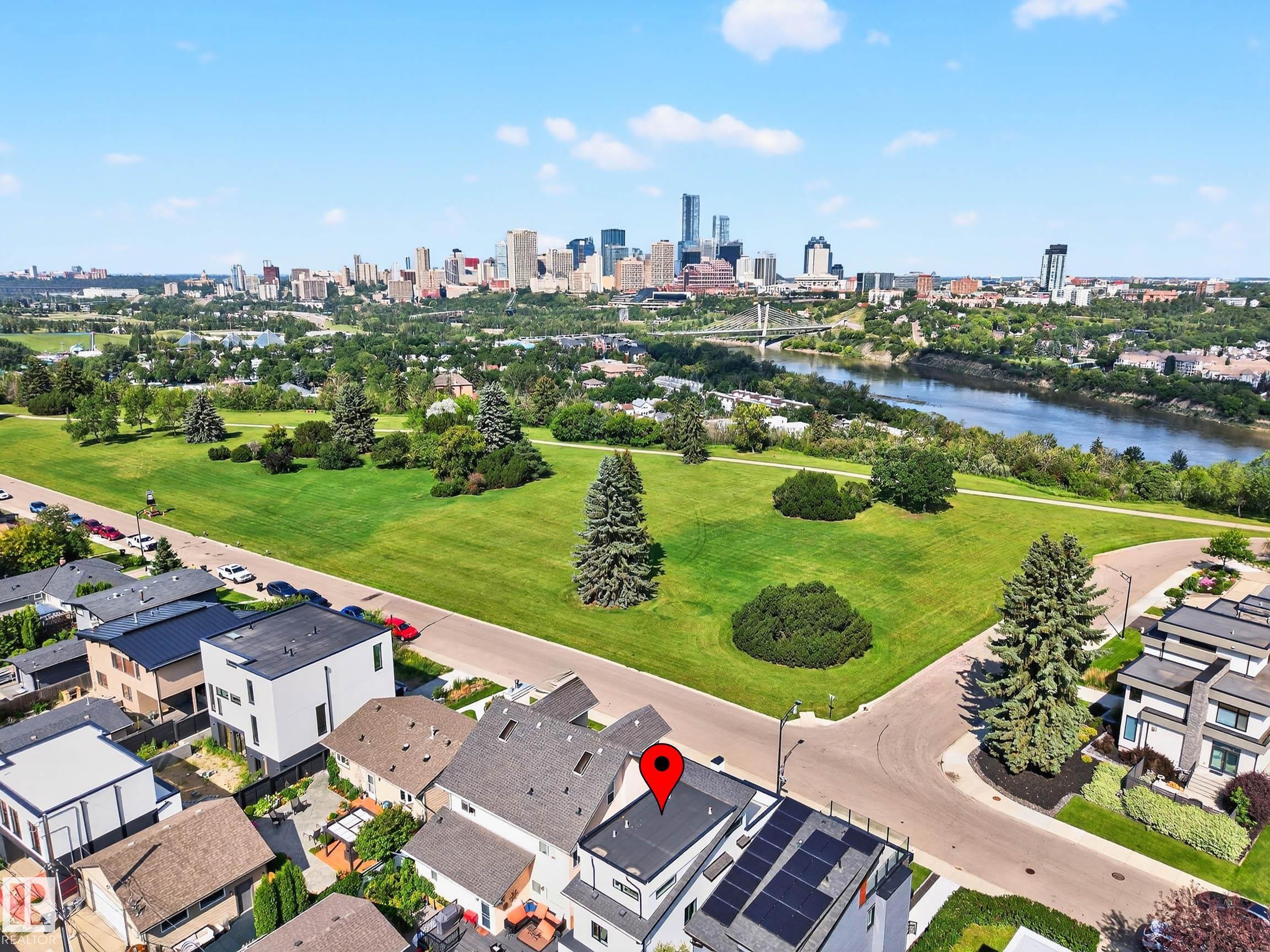 Photo 35 at 8805 Strathearn Drive NW, Strathearn, Edmonton