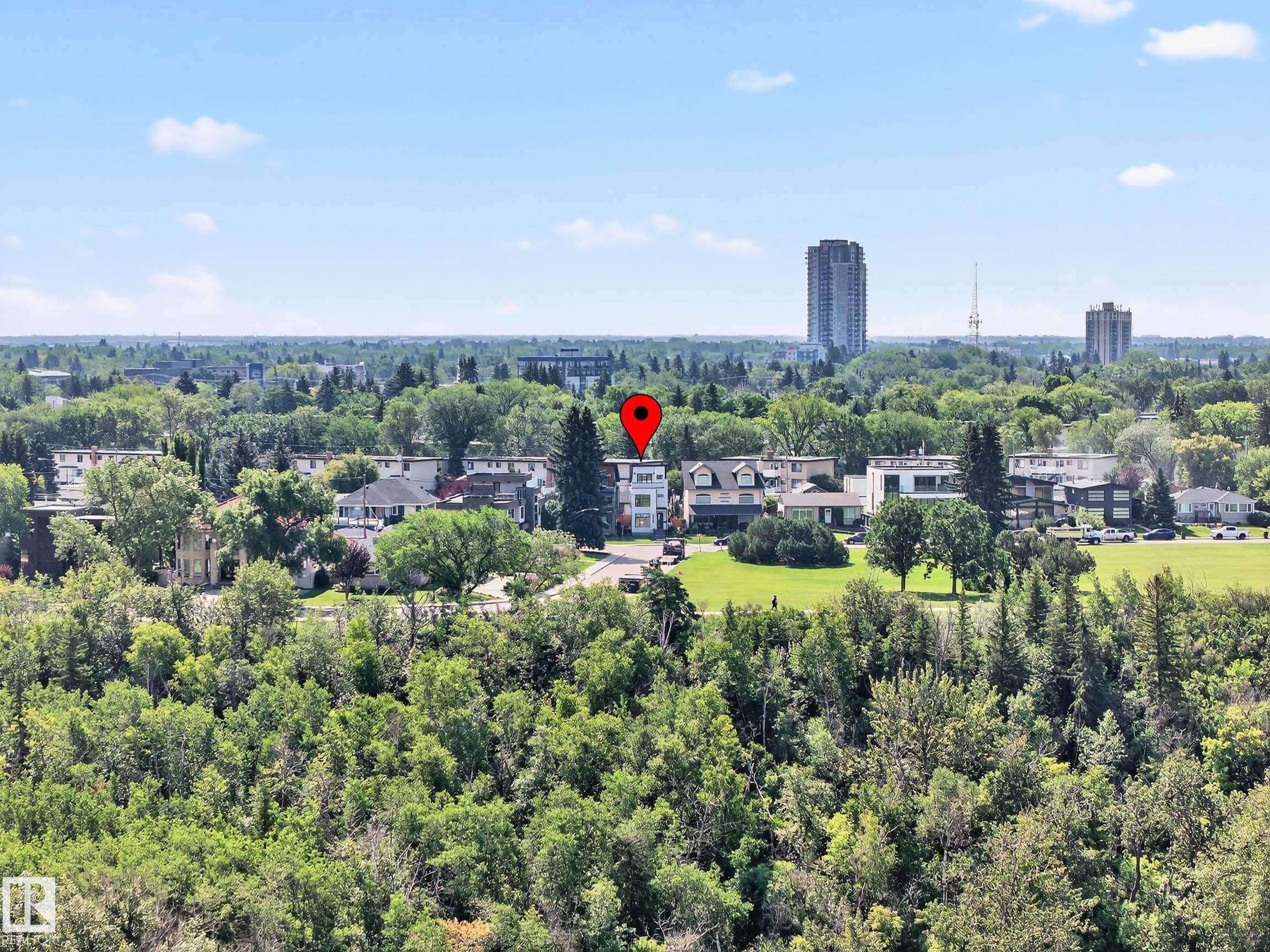 Photo 42 at 8805 Strathearn Drive NW, Strathearn, Edmonton