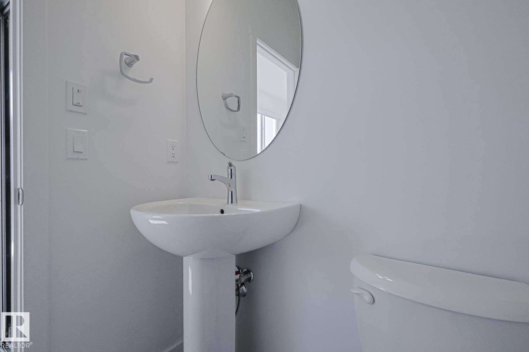 Photo 18 at 6347 King Wynd SW, Keswick, Edmonton