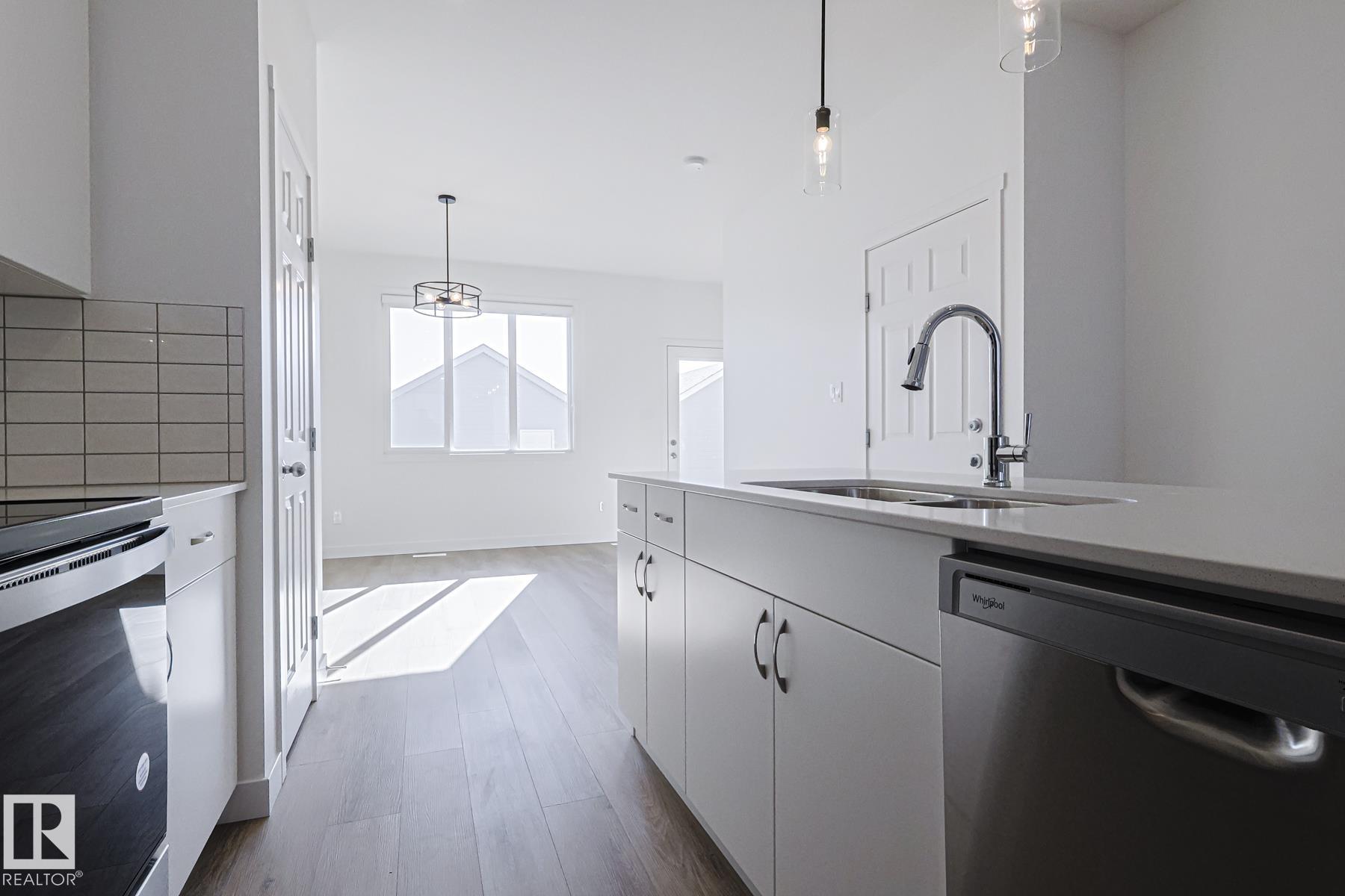 Photo 5 at 6347 King Wynd SW, Keswick, Edmonton