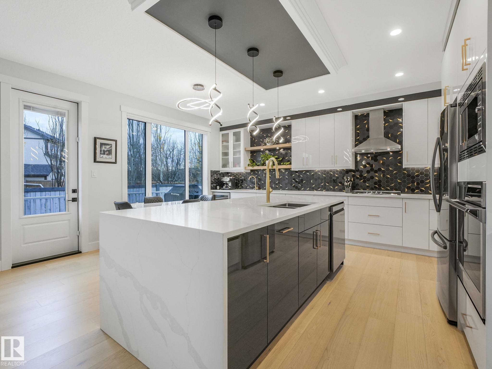 Photo 4 at 53 Autumnwood Crescent, Aspen Glen, Spruce Grove