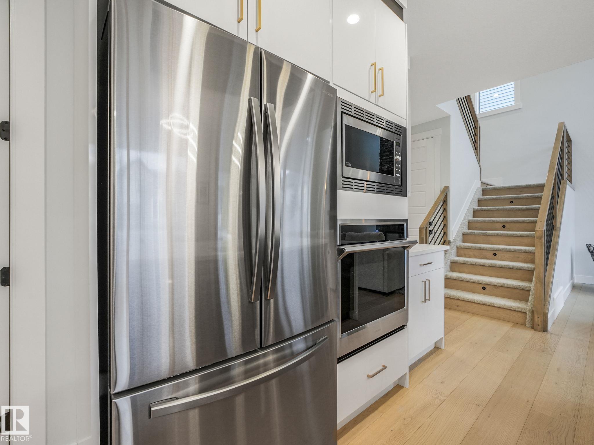 Photo 6 at 53 Autumnwood Crescent, Aspen Glen, Spruce Grove