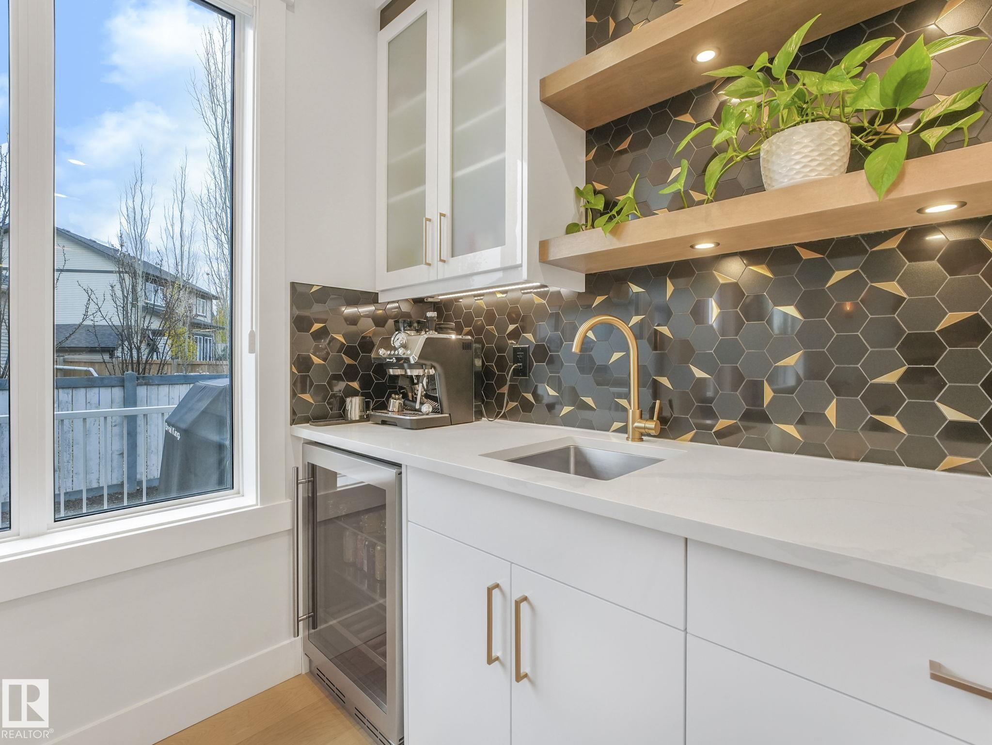 Photo 7 at 53 Autumnwood Crescent, Aspen Glen, Spruce Grove