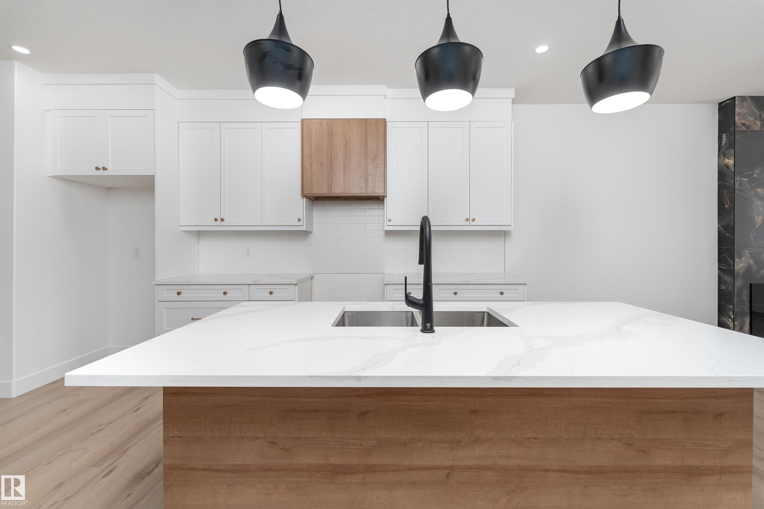 Picture for 3105 Magpie WY NW