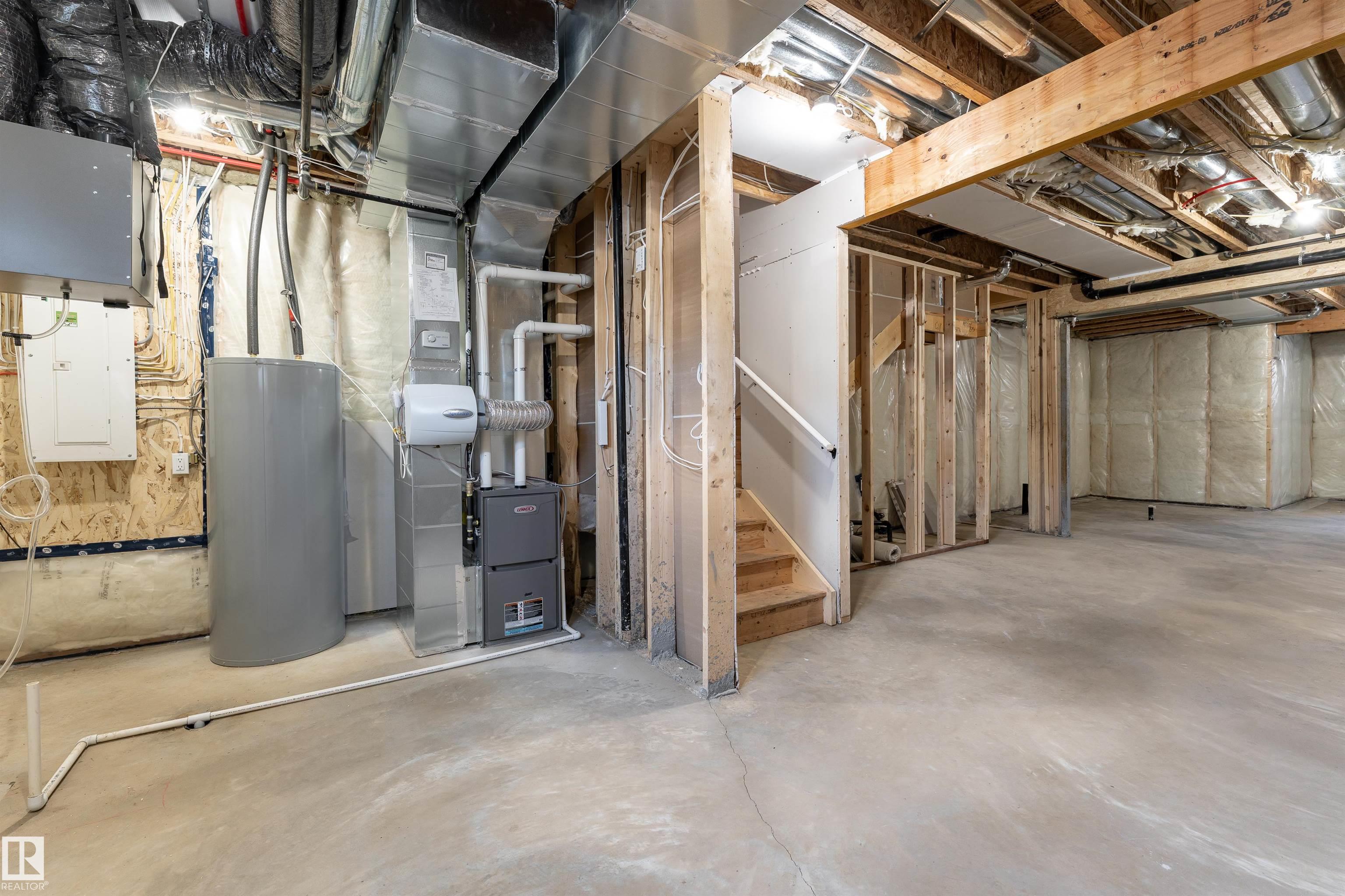 Photo 36 at 3105 Magpie Way NW, Starling, Edmonton