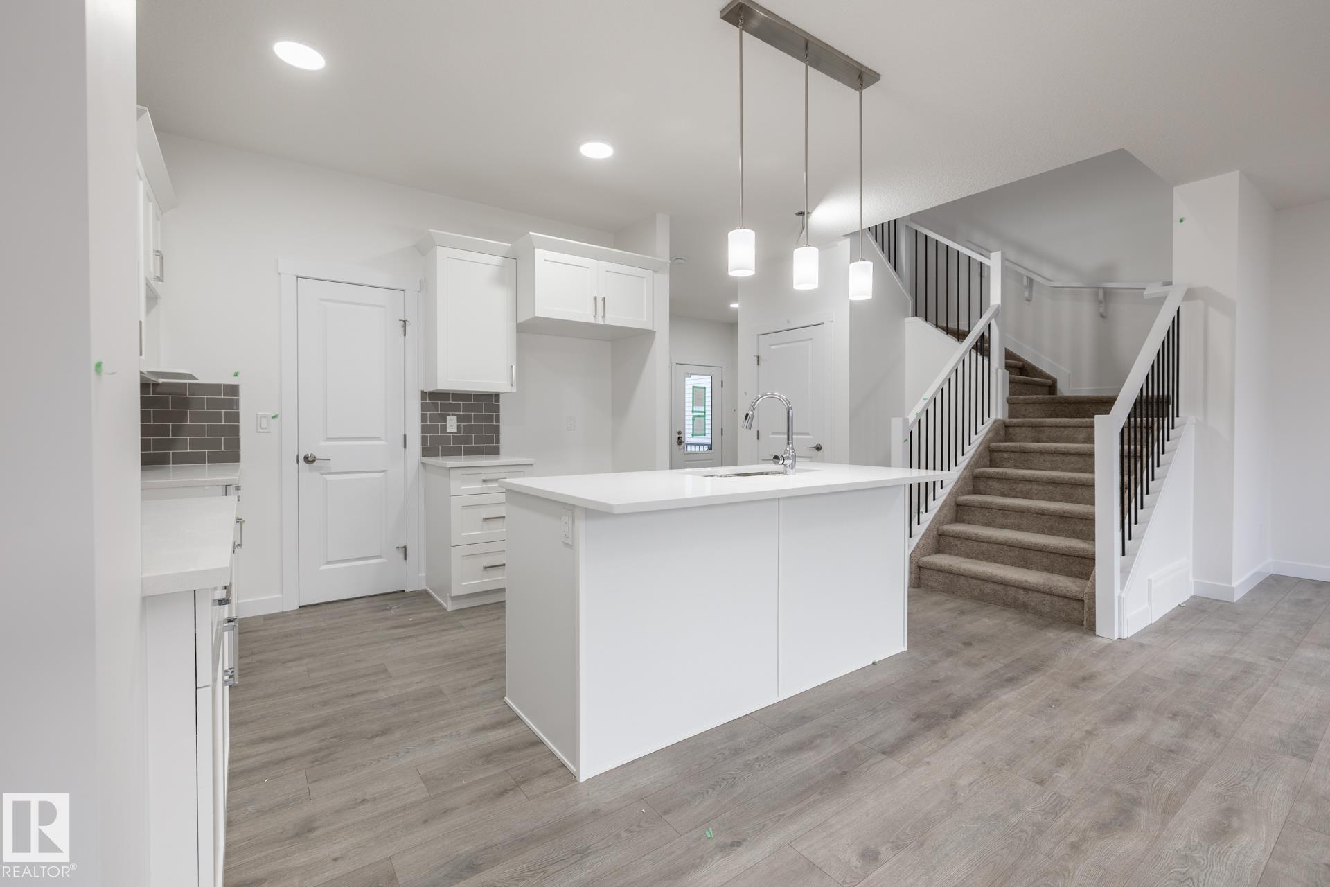 Photo 7 at 412 27 Street SW, Alces, Edmonton