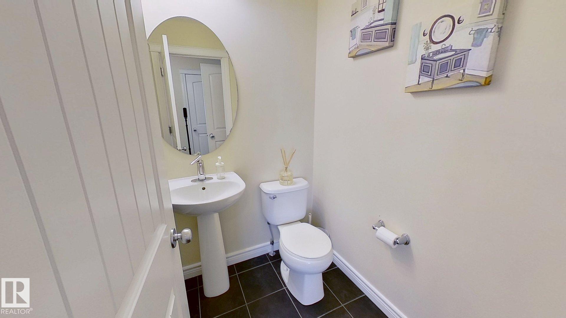 Photo 11 at 14029 145 Avenue NW, Cumberland, Edmonton