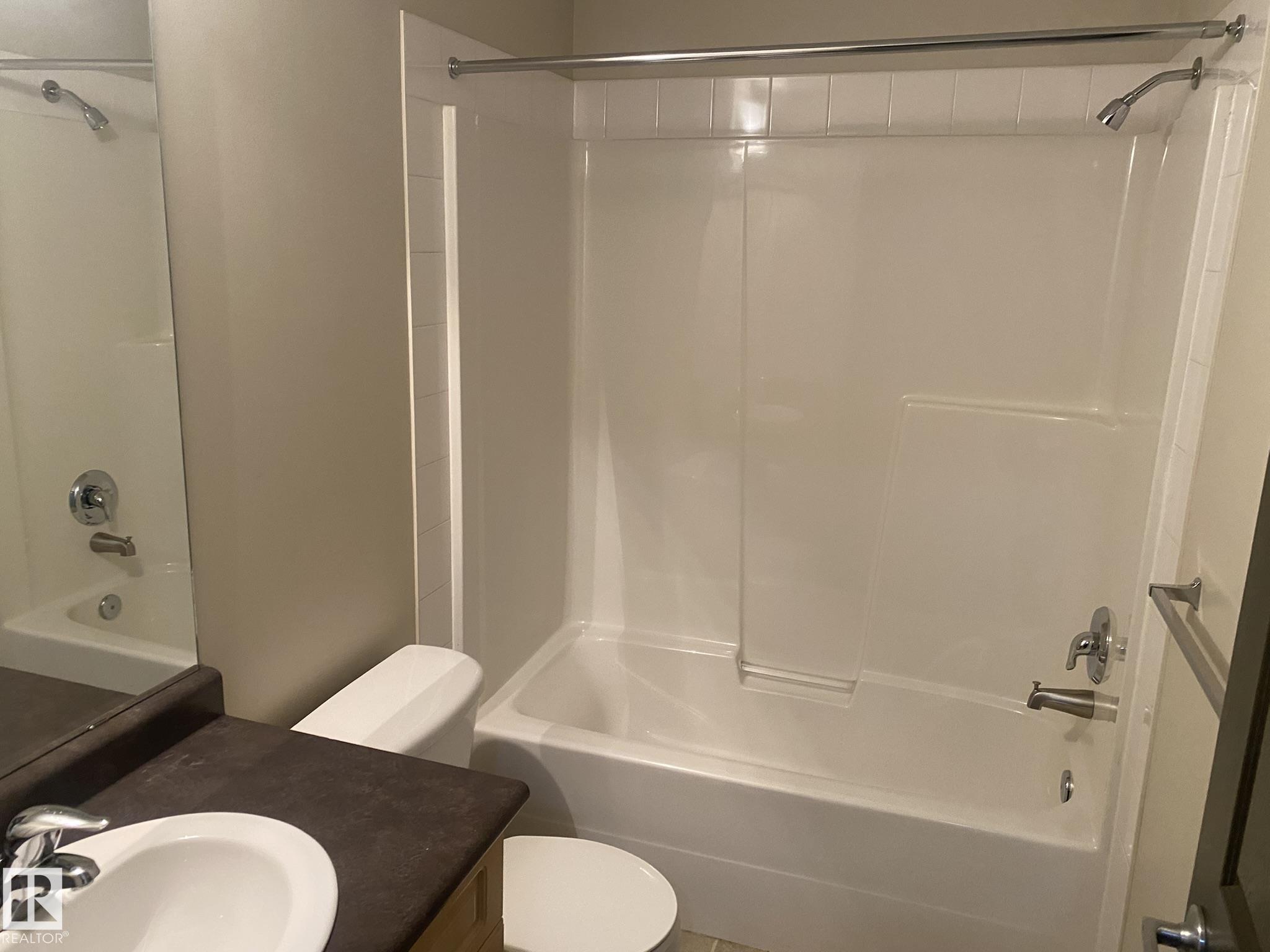 Photo 11 at 6315 135 Avenue NW, Belvedere, Edmonton