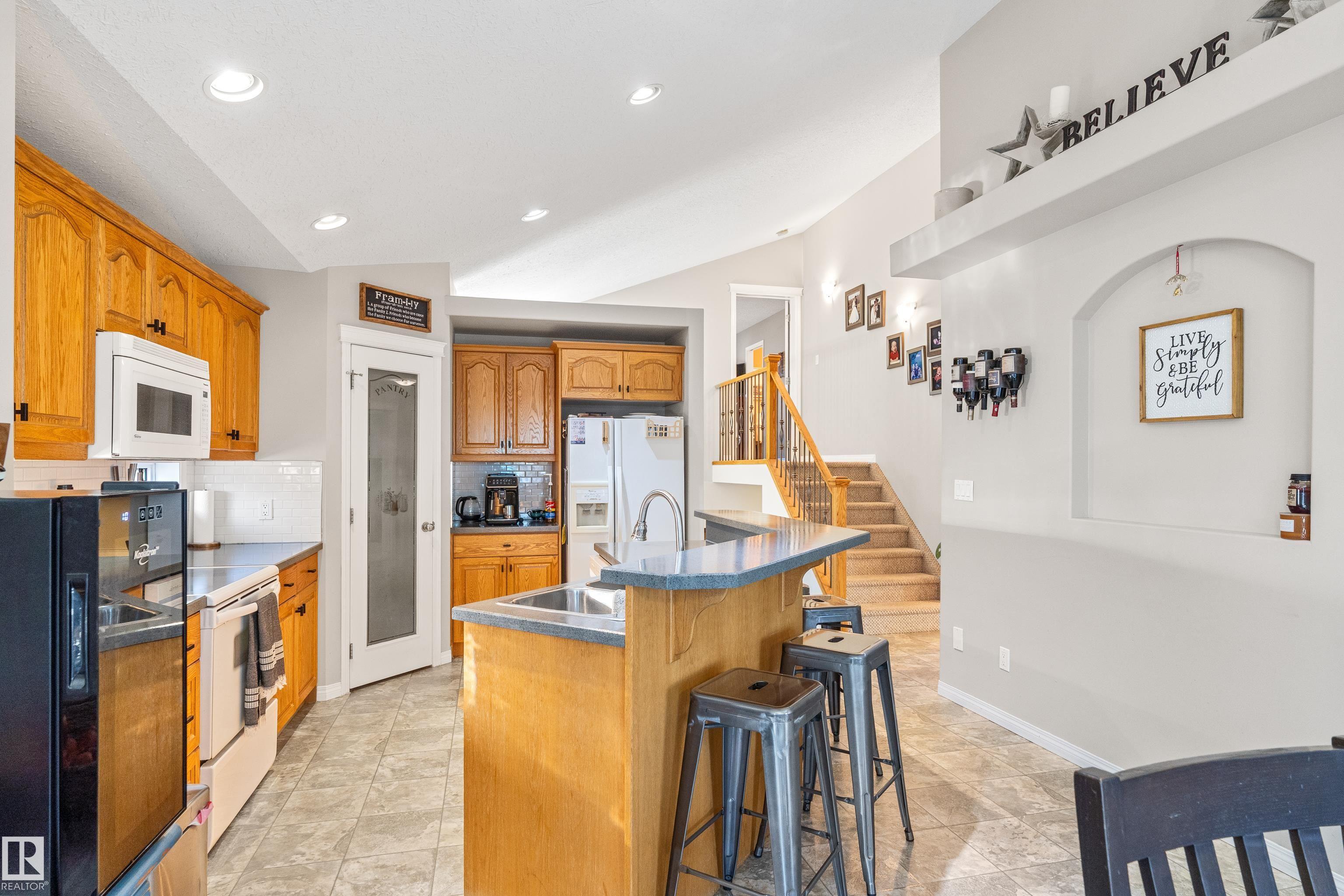 Photo 14 at 8915 98 Avenue, Morinville