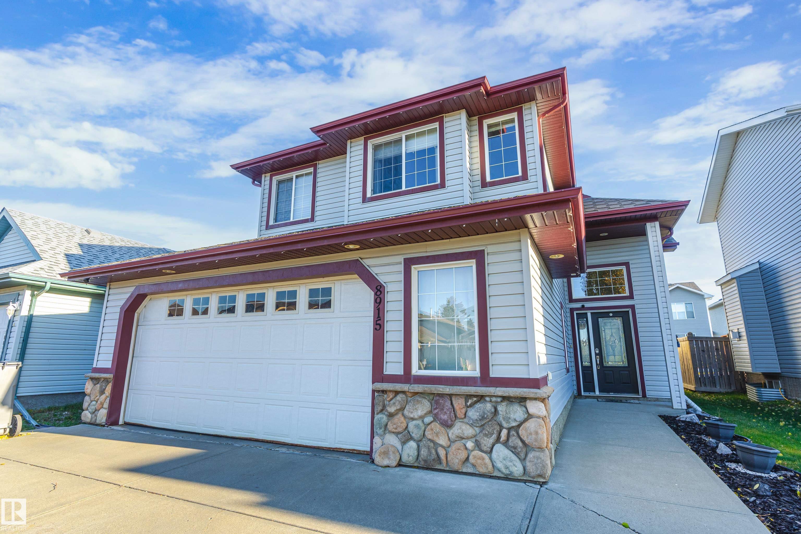 Photo 3 at 8915 98 Avenue, Morinville