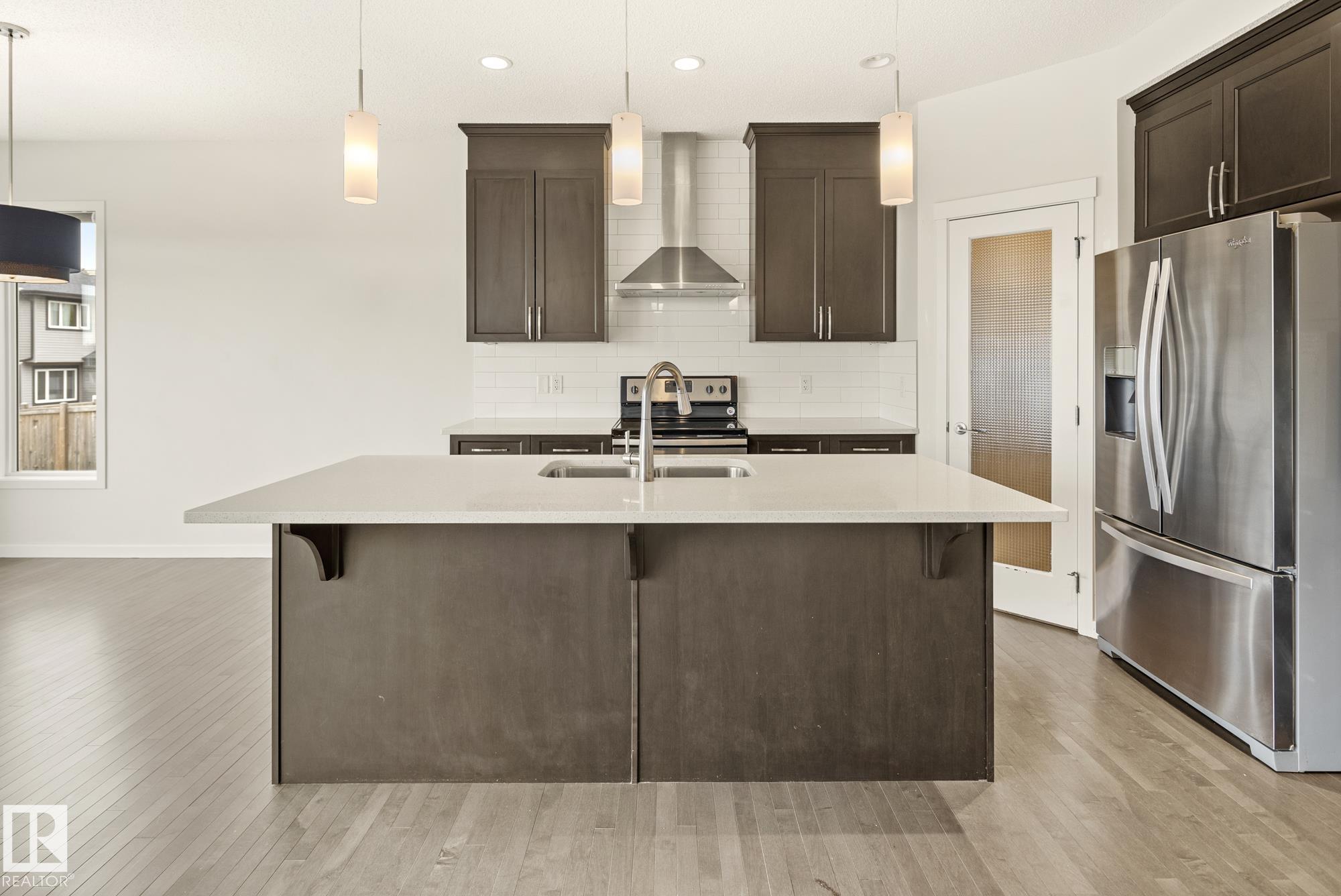 5404 22 Avenue SW, Walker, Edmonton 