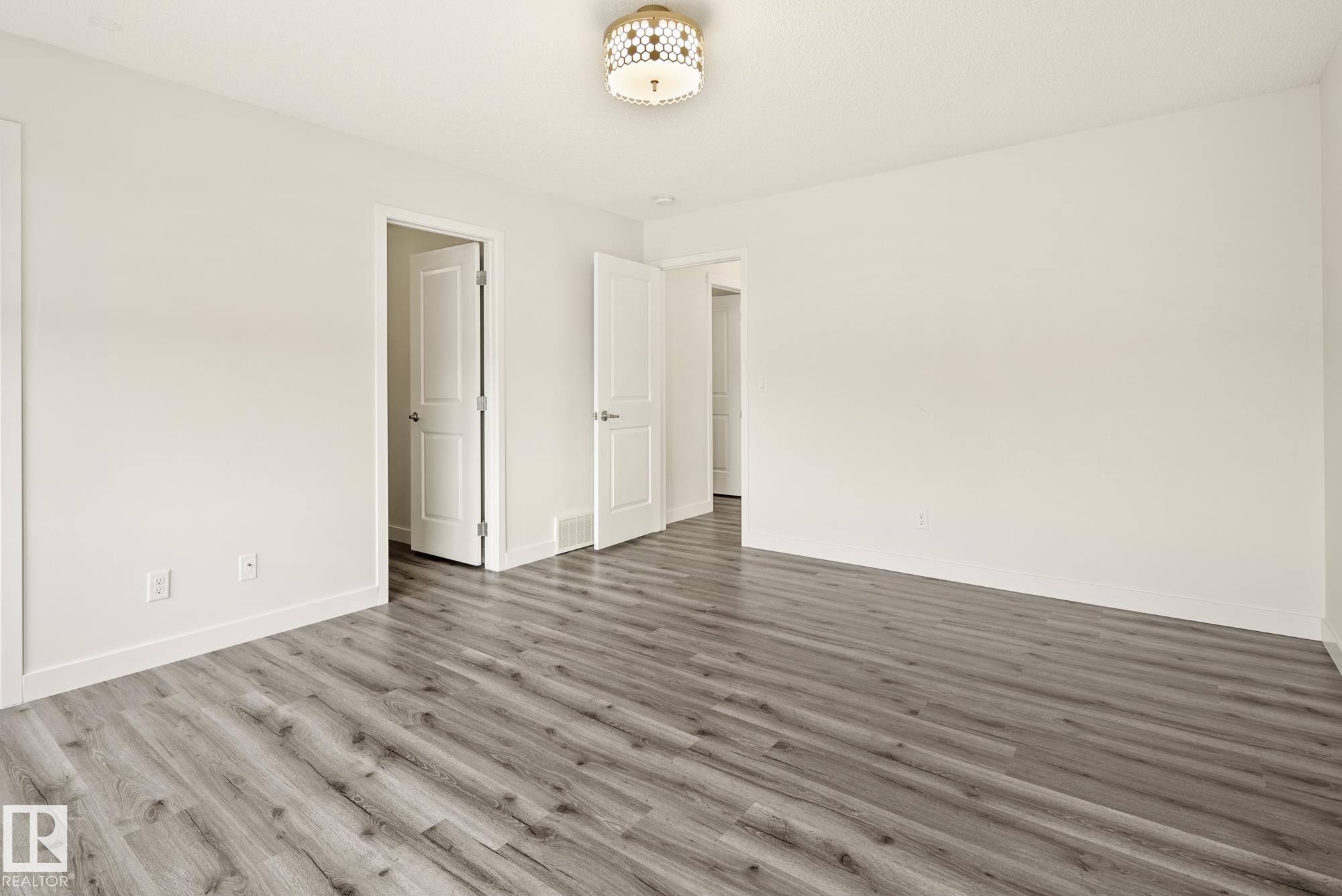 Photo 26 at 5404 22 Avenue SW, Walker, Edmonton