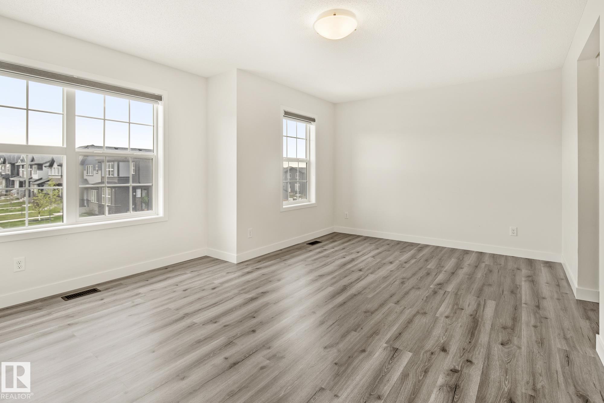 Photo 40 at 5404 22 Avenue SW, Walker, Edmonton