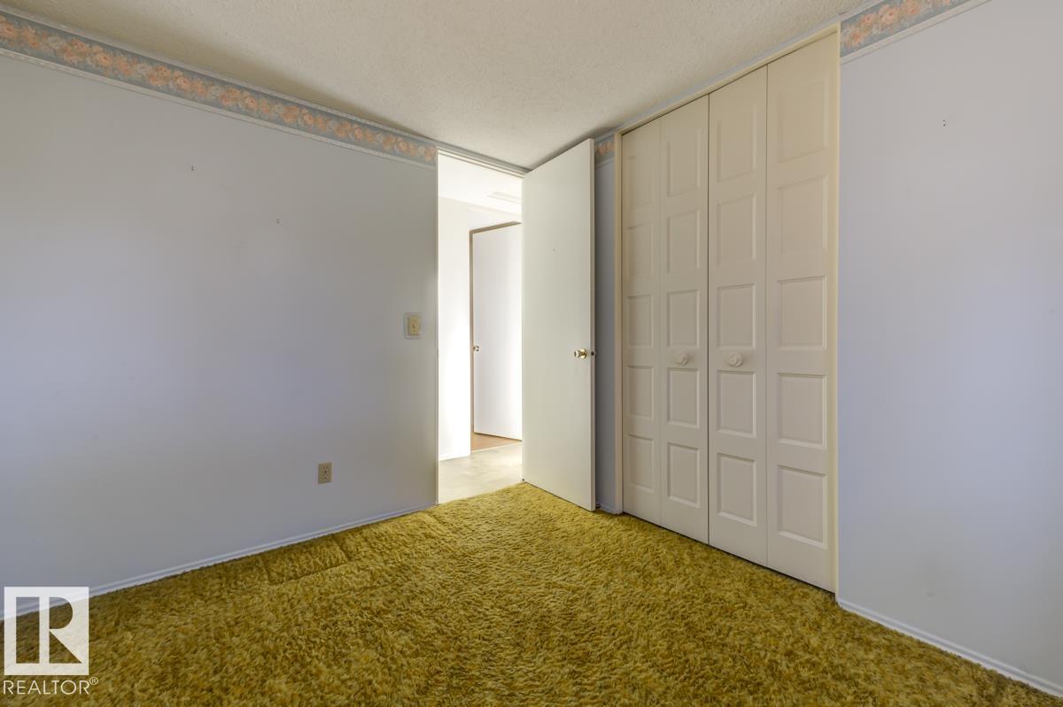 Photo 24 at 15232 121 Street NW, Caernarvon, Edmonton